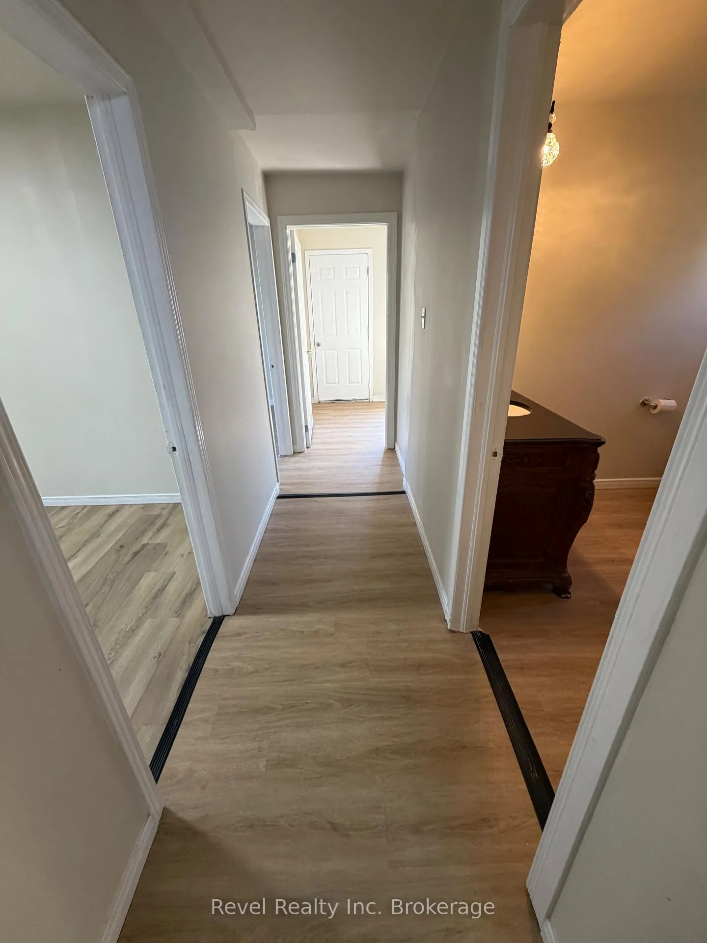 Photo 16 of 442 Pine Street, Mattawa — HOMEH