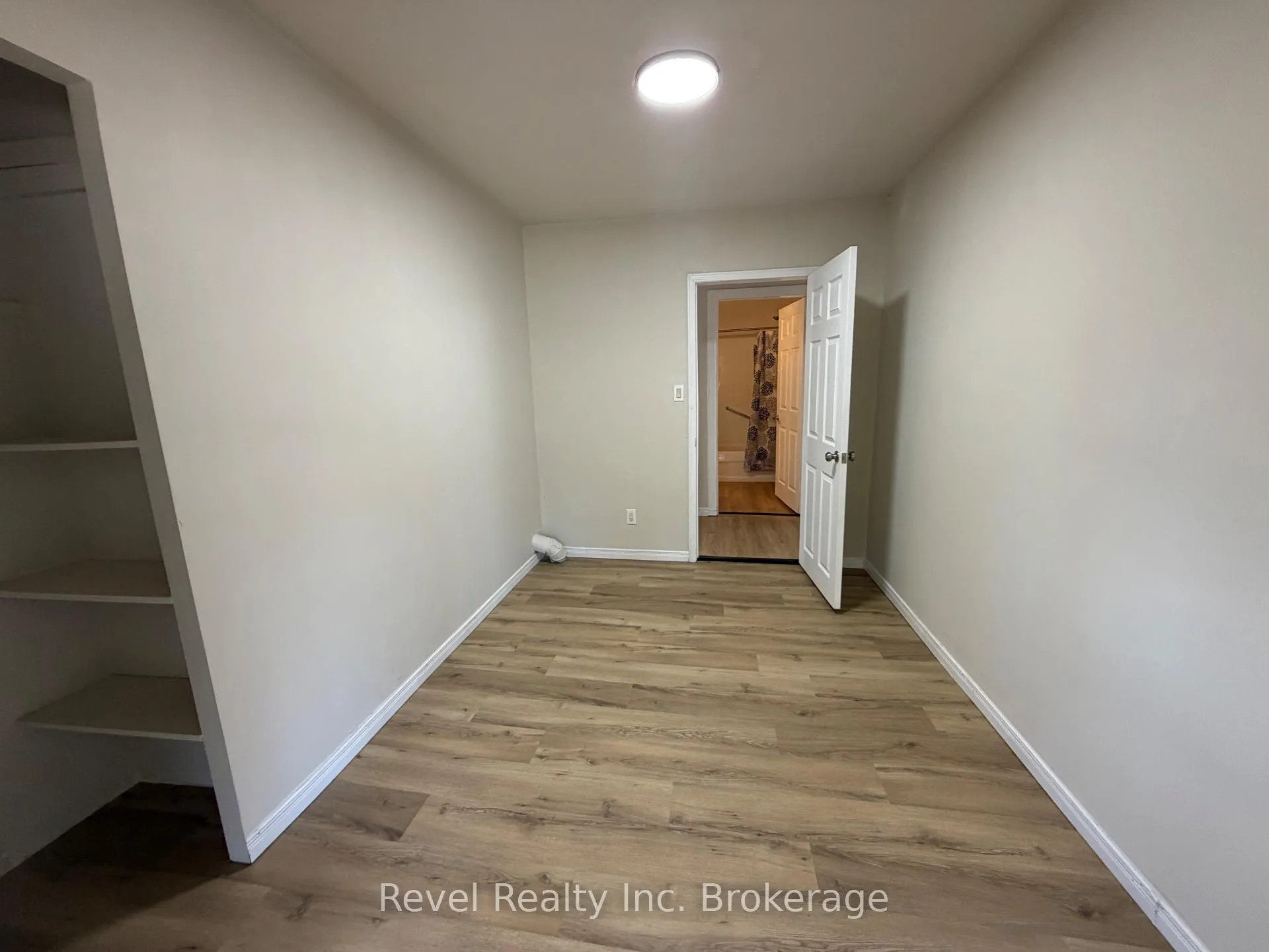 Photo 22 of 442 Pine Street, Mattawa — HOMEH