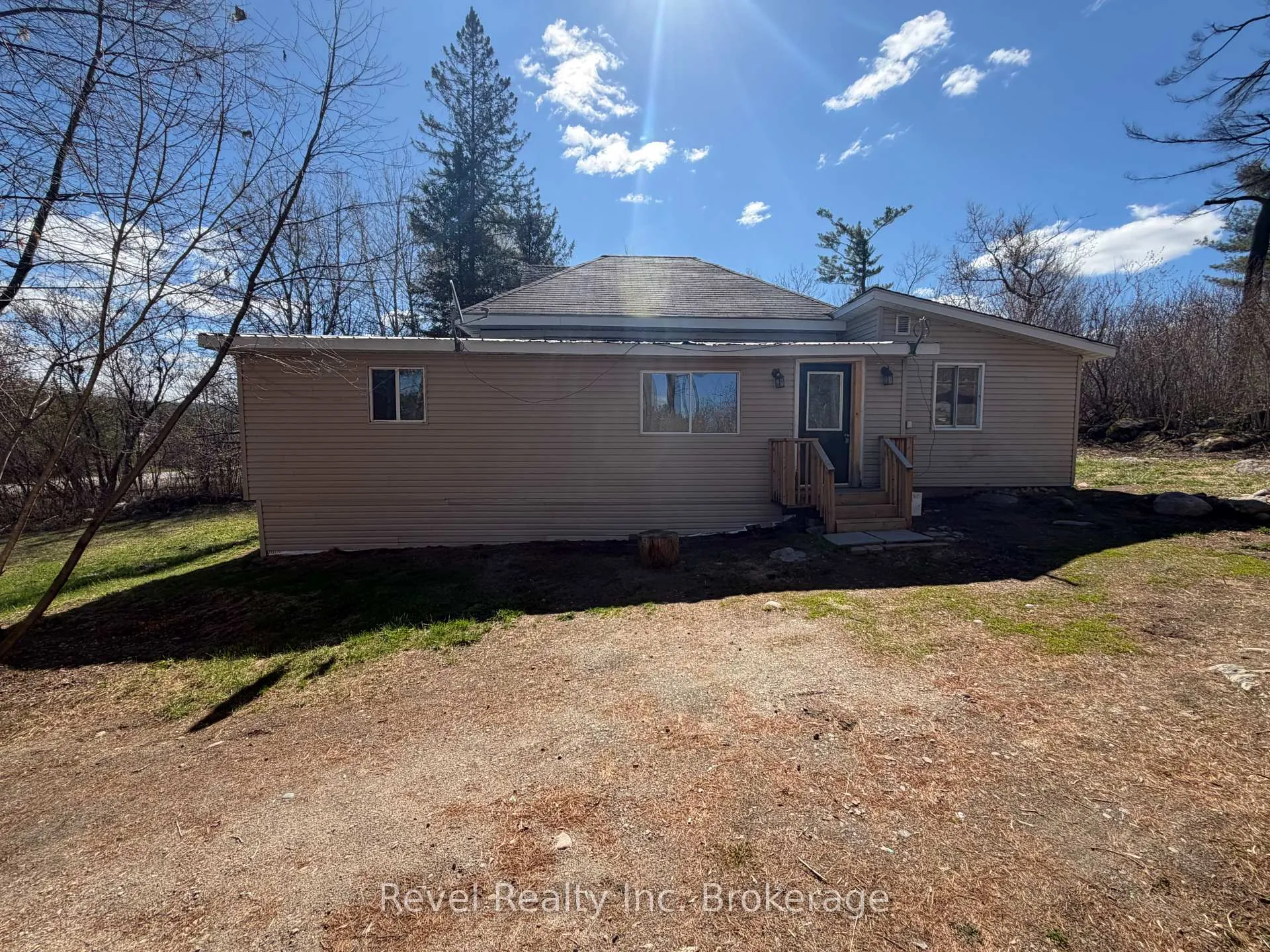 Photo 34 of 442 Pine Street, Mattawa — HOMEH