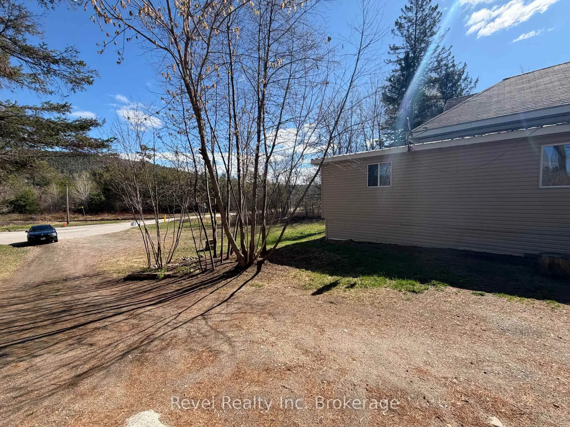 Photo 35 of 442 Pine Street, Mattawa — HOMEH