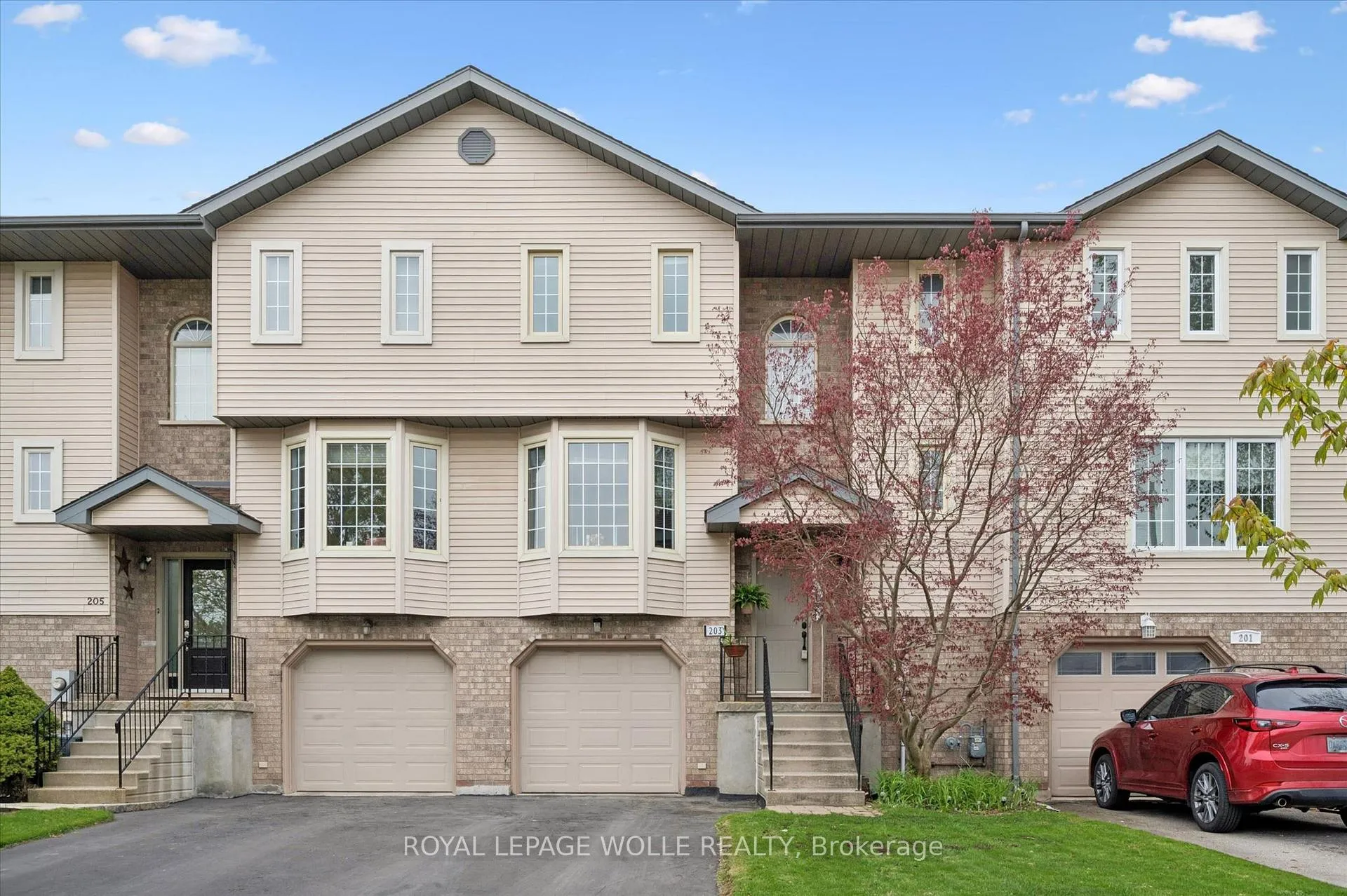 Photo 2 of 203 Baker Street, Waterloo, Westvale — HOMEH