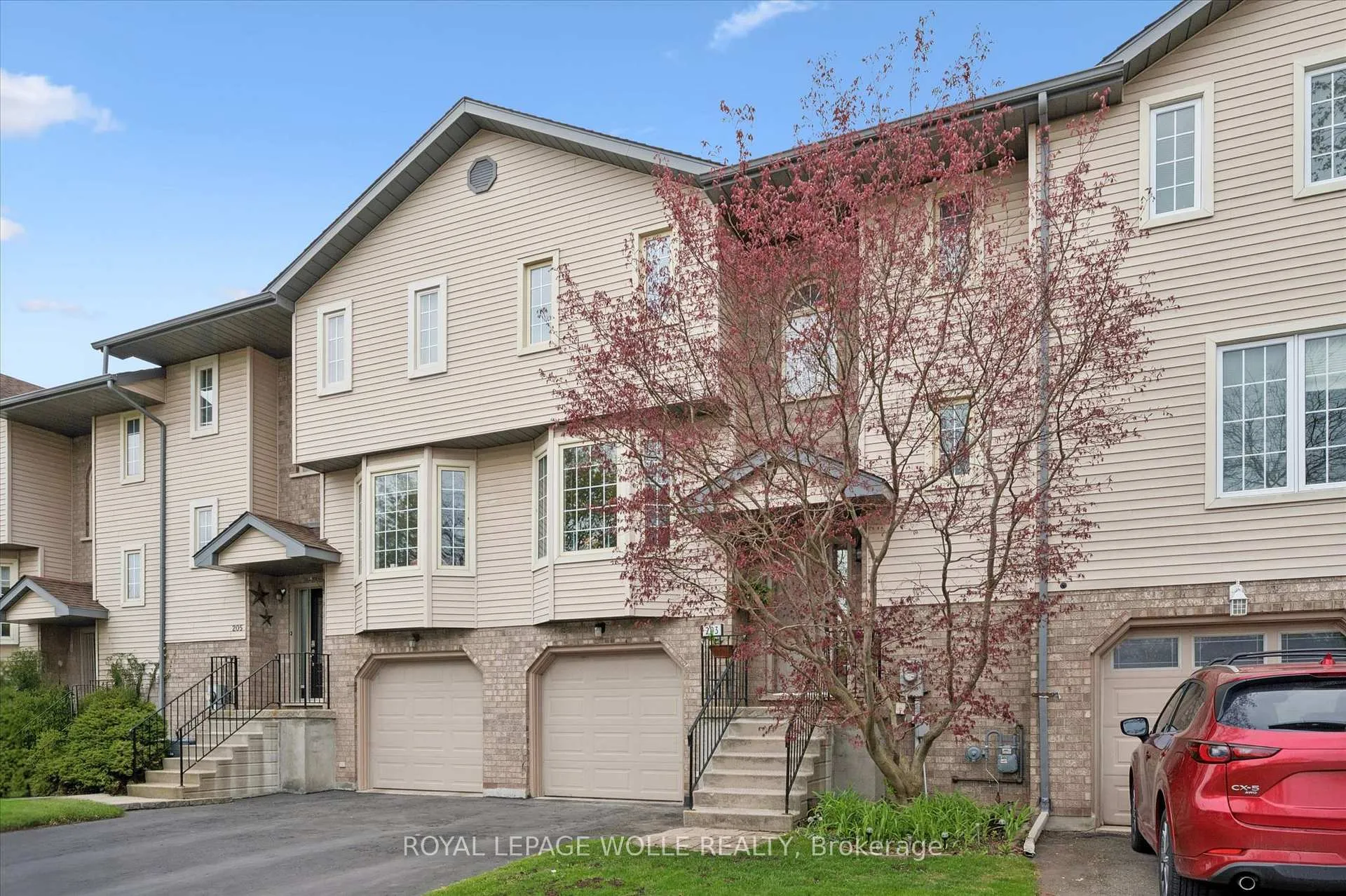 Photo 4 of 203 Baker Street, Waterloo, Westvale — HOMEH