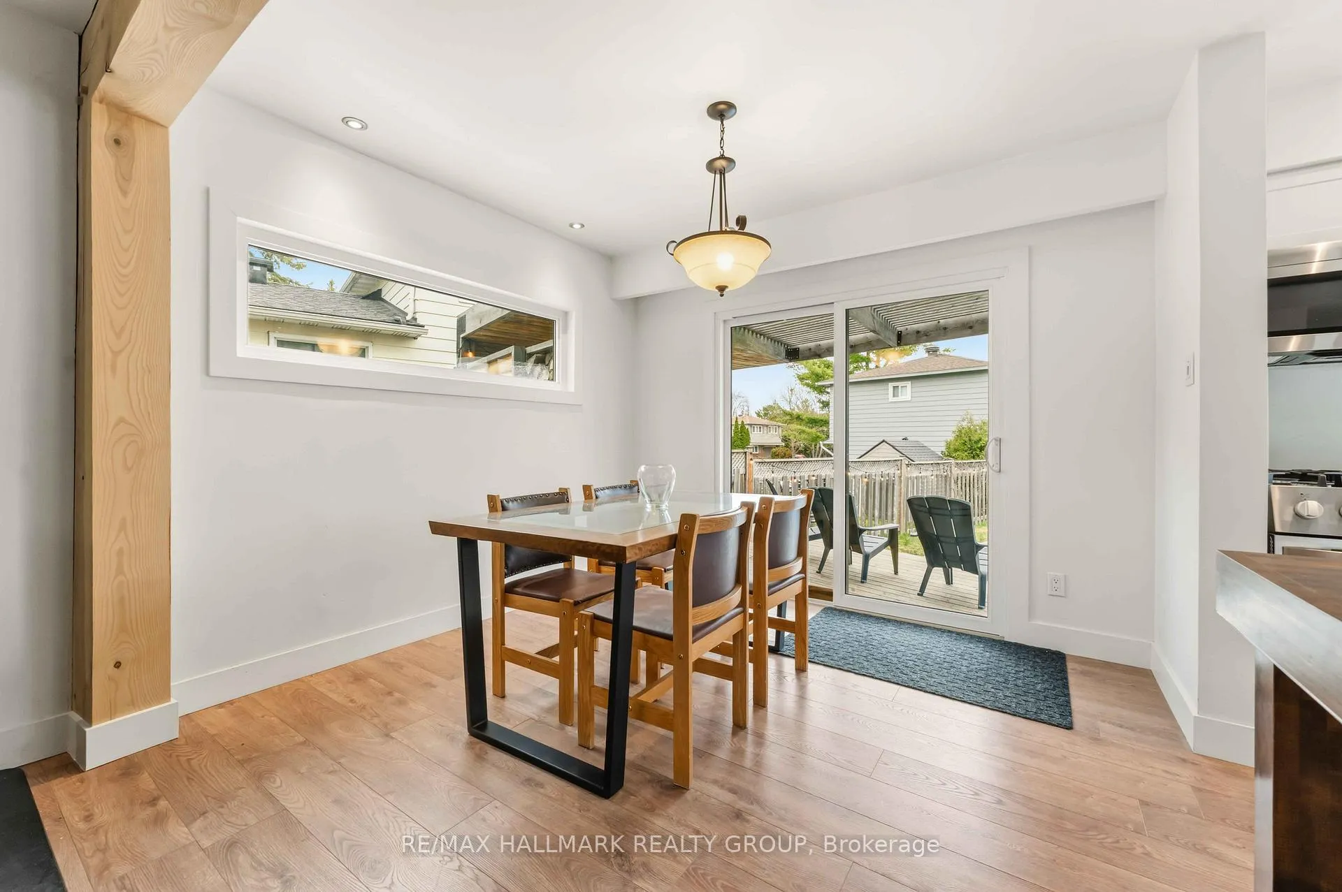 Photo 9 of 6321 Lumberman Way, Ottawa, Convent Glen South — HOMEH