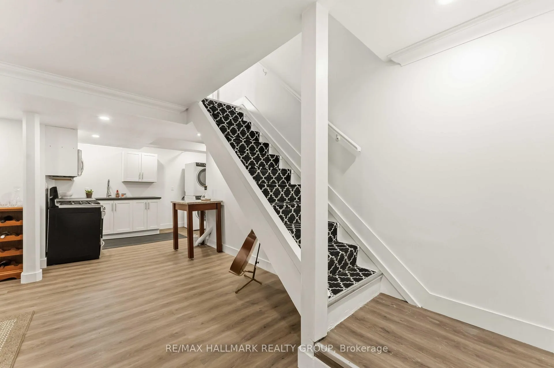Photo 25 of 6321 Lumberman Way, Ottawa, Convent Glen South — HOMEH