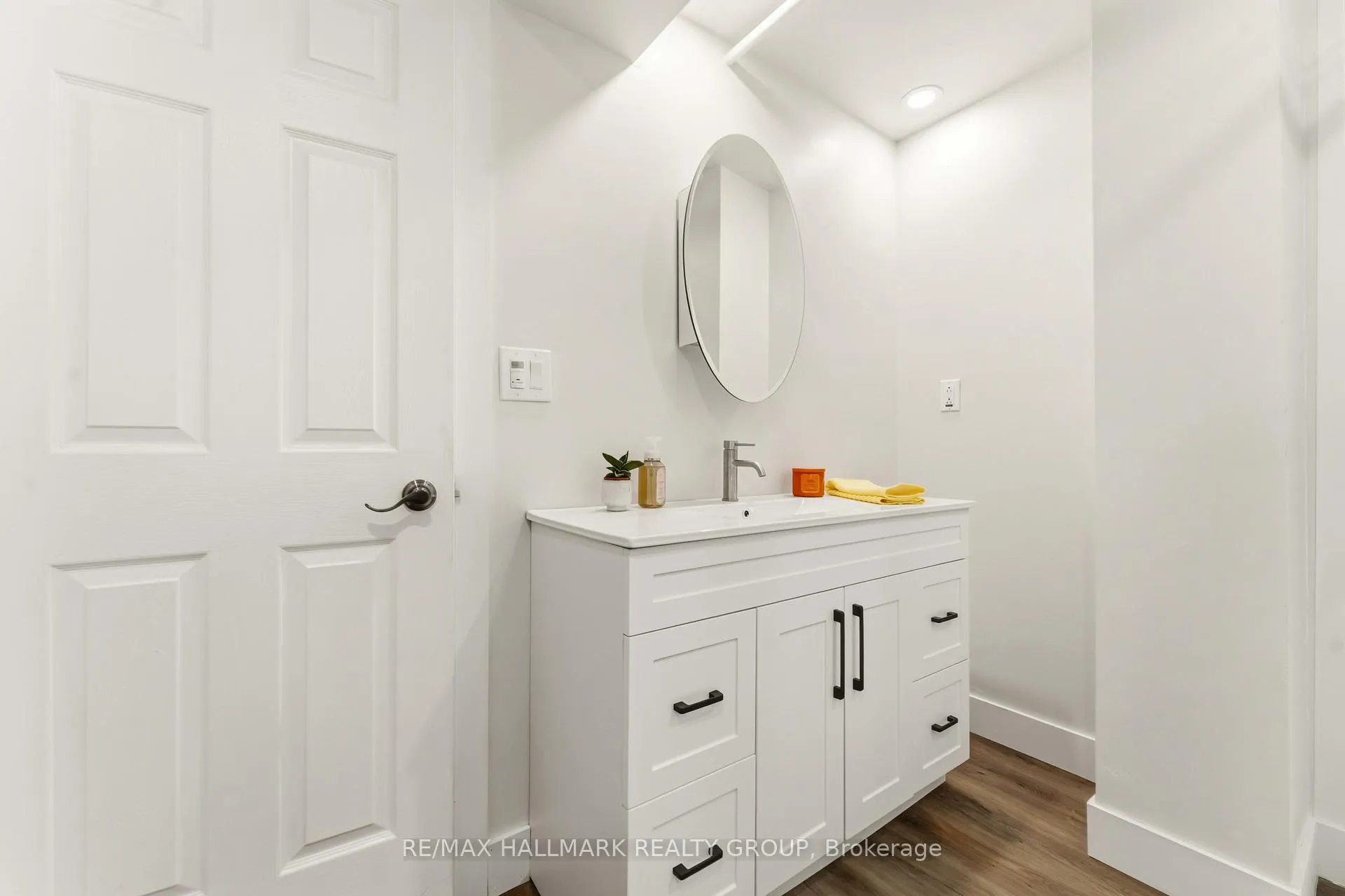 Photo 31 of 6321 Lumberman Way, Ottawa, Convent Glen South — HOMEH