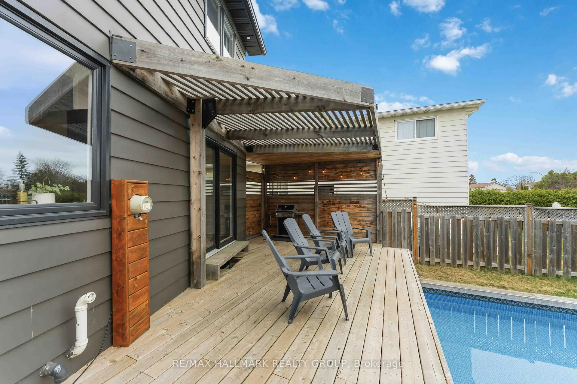 Photo 33 of 6321 Lumberman Way, Ottawa, Convent Glen South — HOMEH