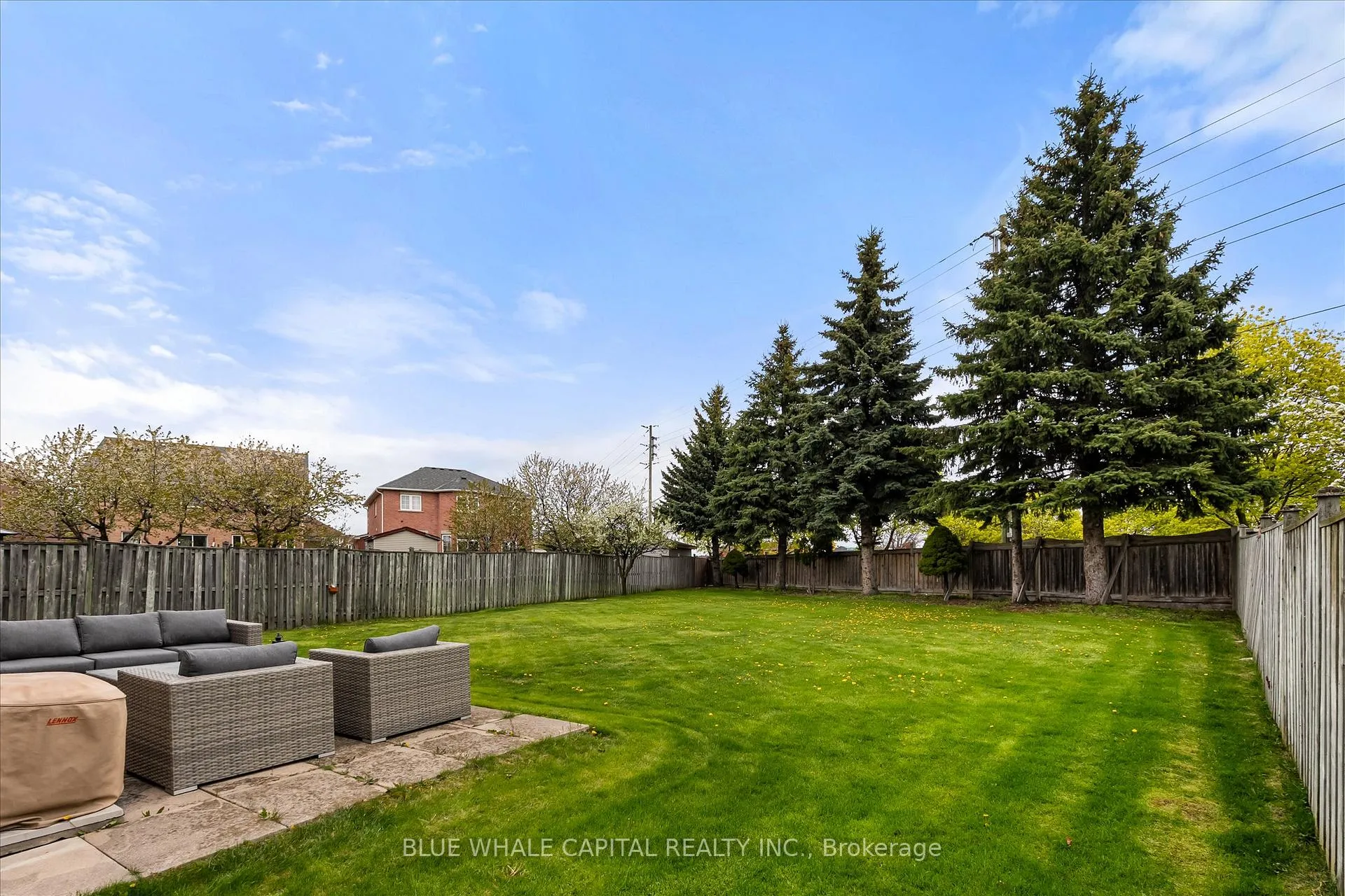 Photo 6 of 143 Hertford Crescent, Markham, Milliken Mills East — HOMEH