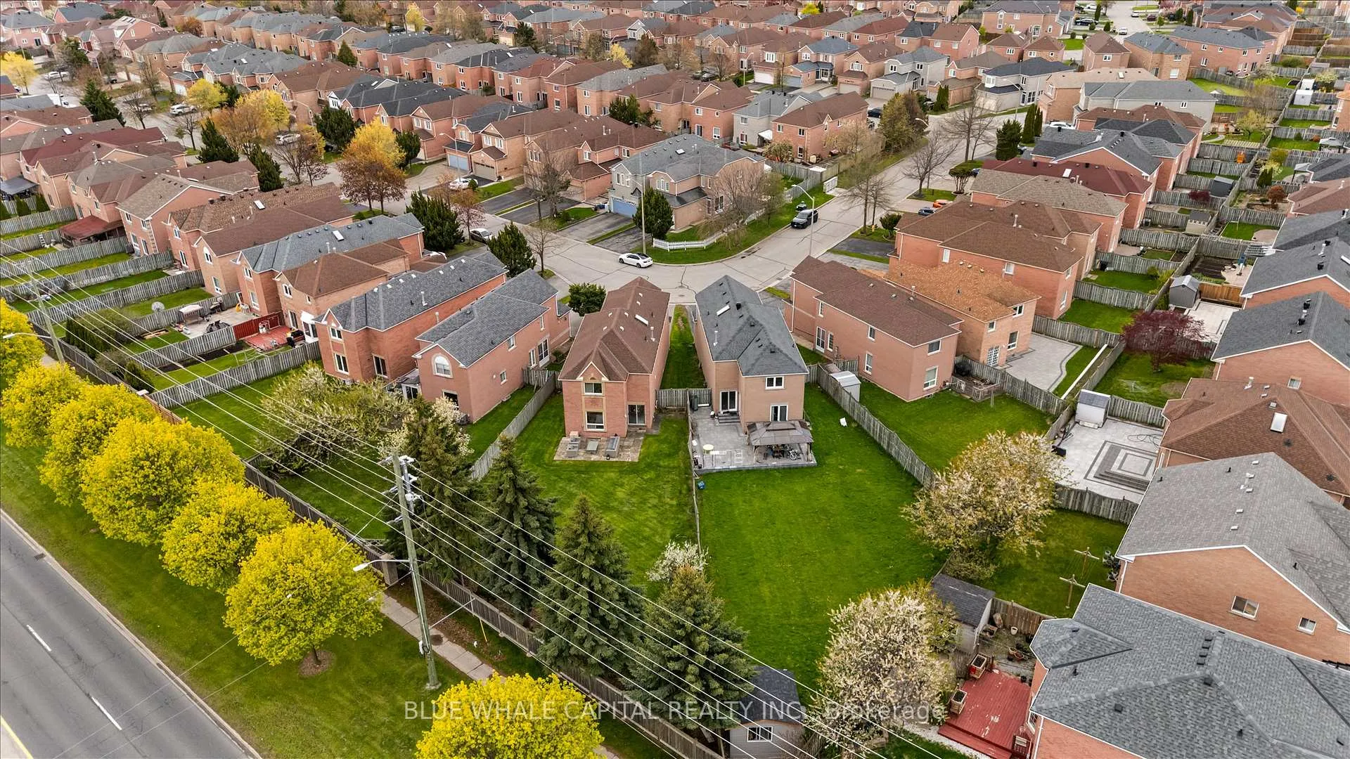 Photo 43 of 143 Hertford Crescent, Markham, Milliken Mills East — HOMEH