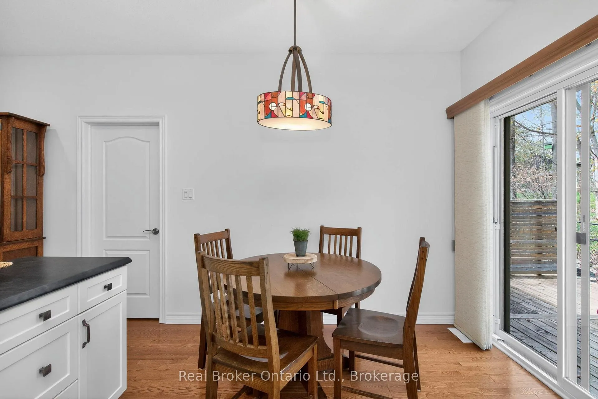 Photo 9 of 1024 Cook Drive, Midland — HOMEH