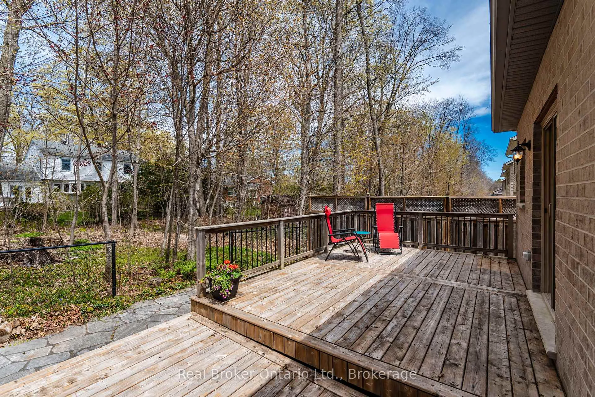 Photo 17 of 1024 Cook Drive, Midland — HOMEH