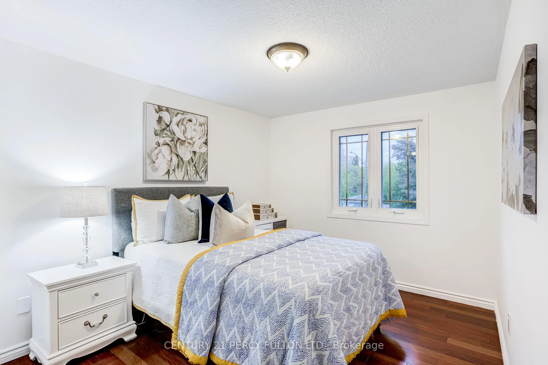 Photo 25 of 1994 Spruce Hill Road, Pickering, Dunbarton — HOMEH