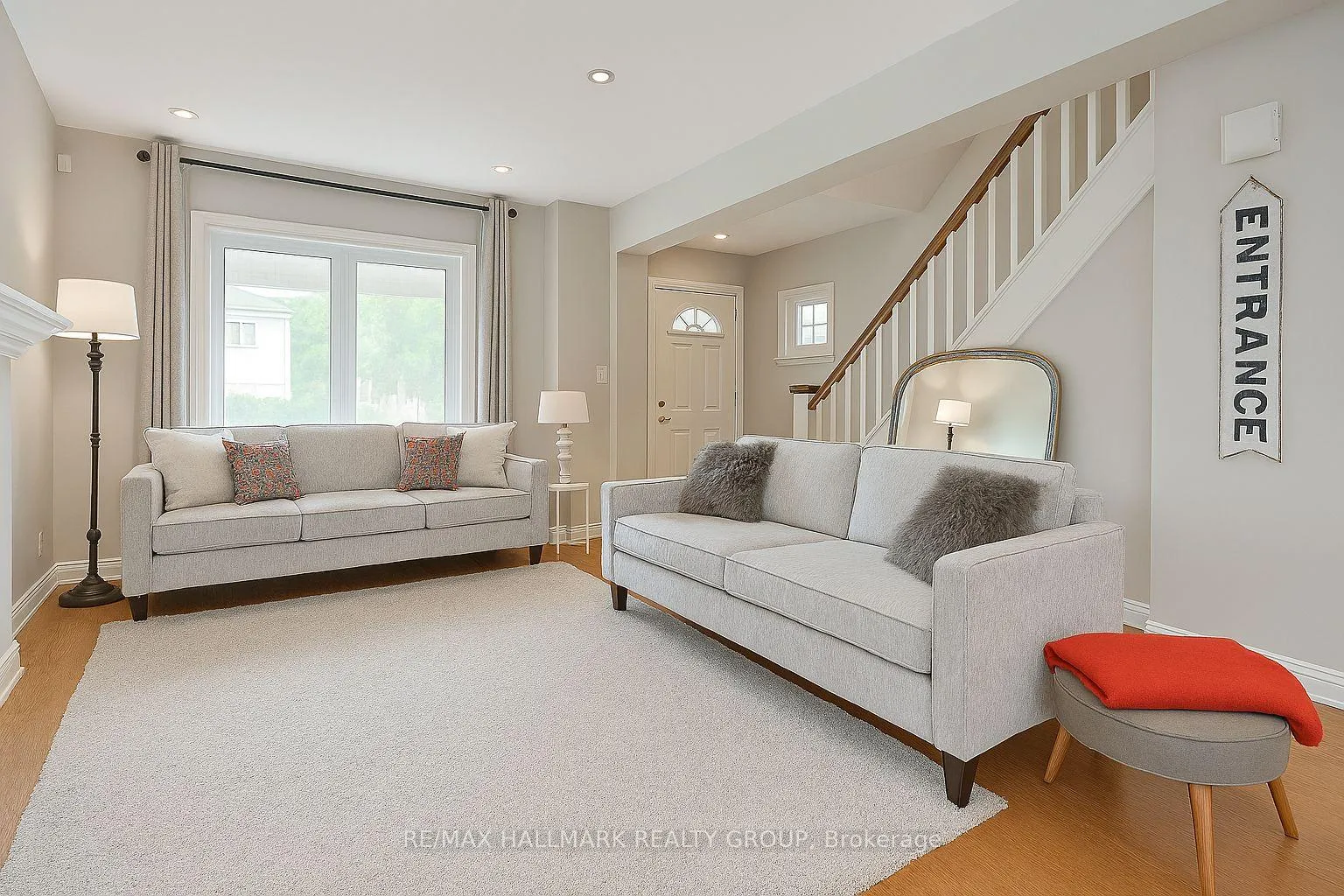 Photo 4 of 118 Caroline Avenue, Ottawa, Ottawa West — HOMEH