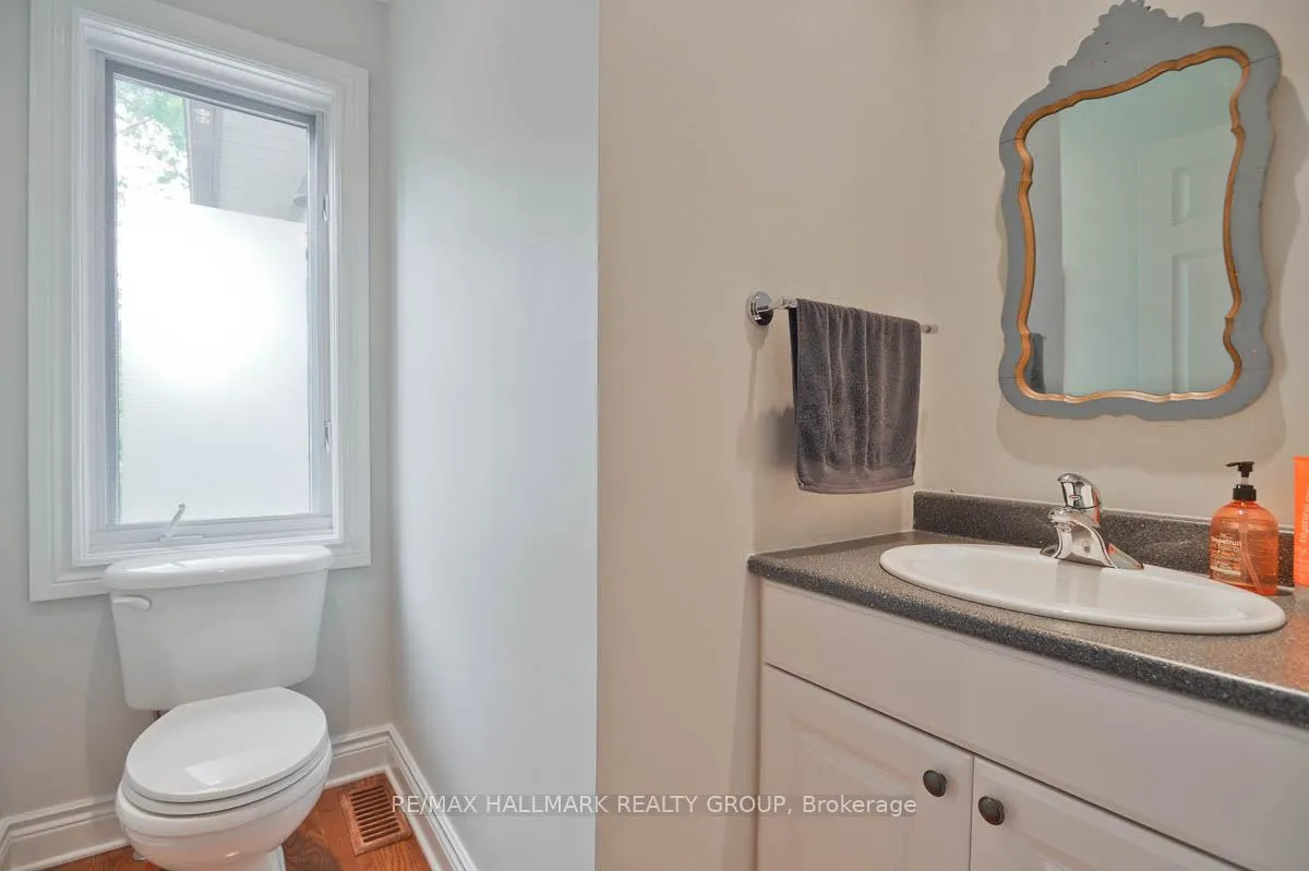 Photo 12 of 118 Caroline Avenue, Ottawa, Ottawa West — HOMEH