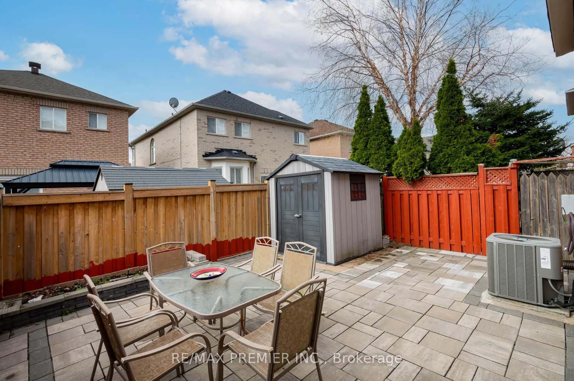 Photo 37 of 140 Dolce Crescent, Vaughan, Vellore Village — HOMEH