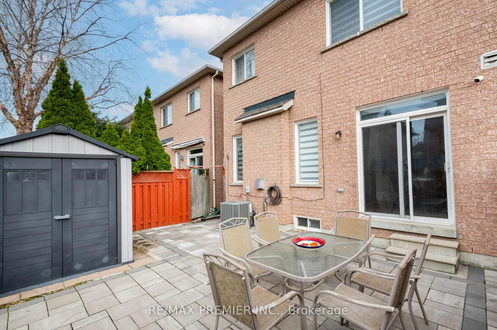 Photo 39 of 140 Dolce Crescent, Vaughan, Vellore Village — HOMEH