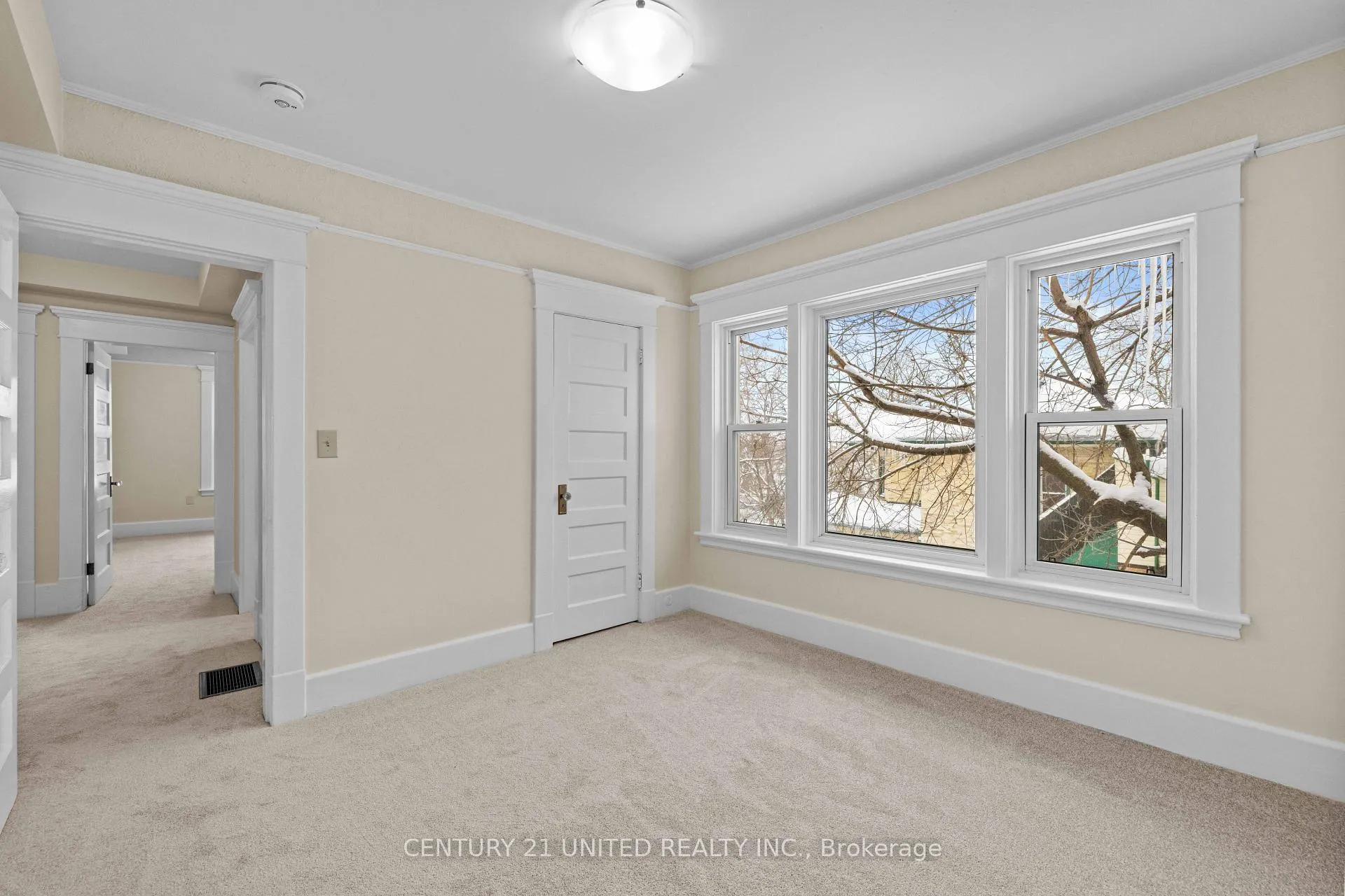 Photo 15 of 375 Downie Street, Peterborough, Town Ward 3 — HOMEH