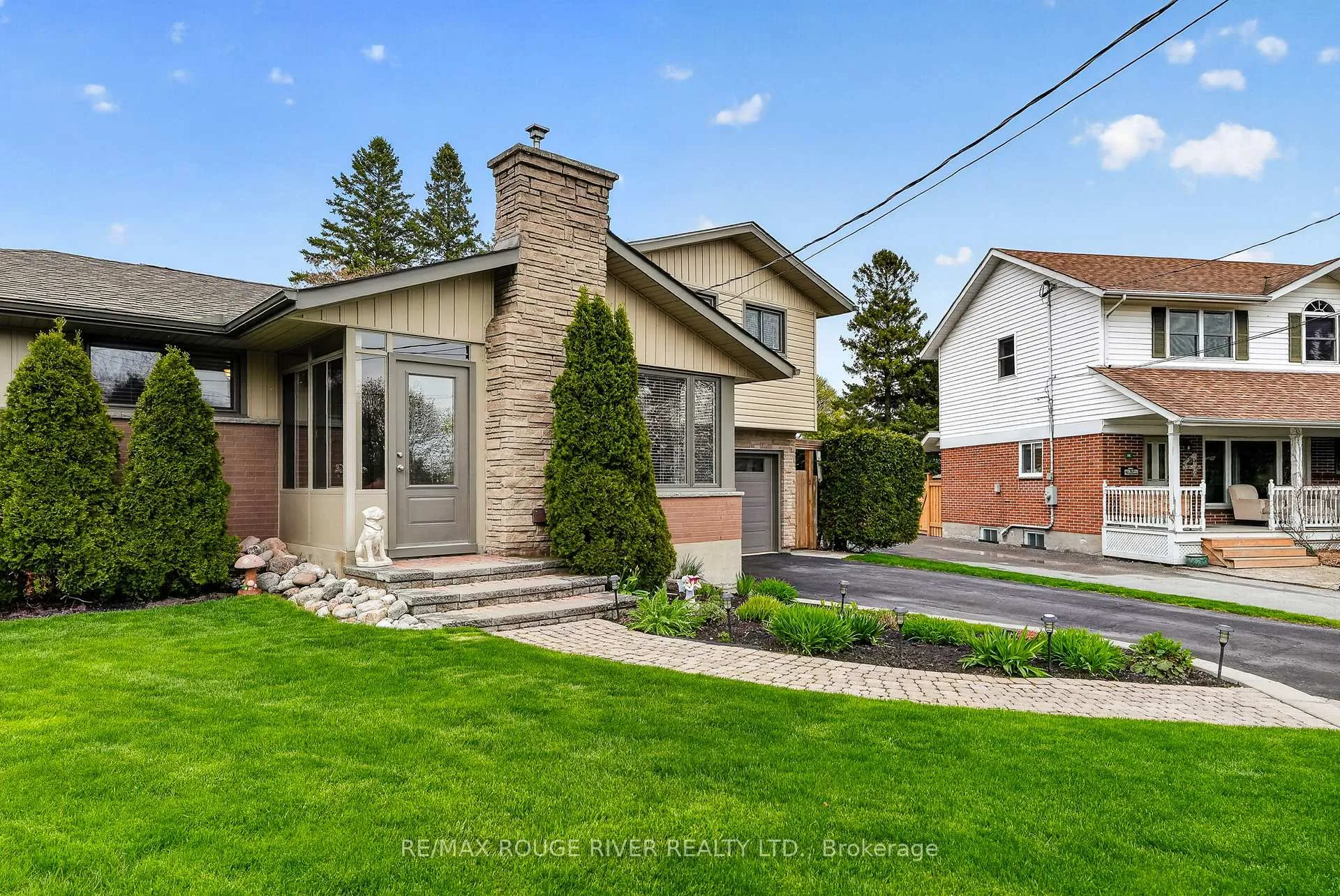 Photo 6 of 6 St. Lawrence Place, Cobourg — HOMEH