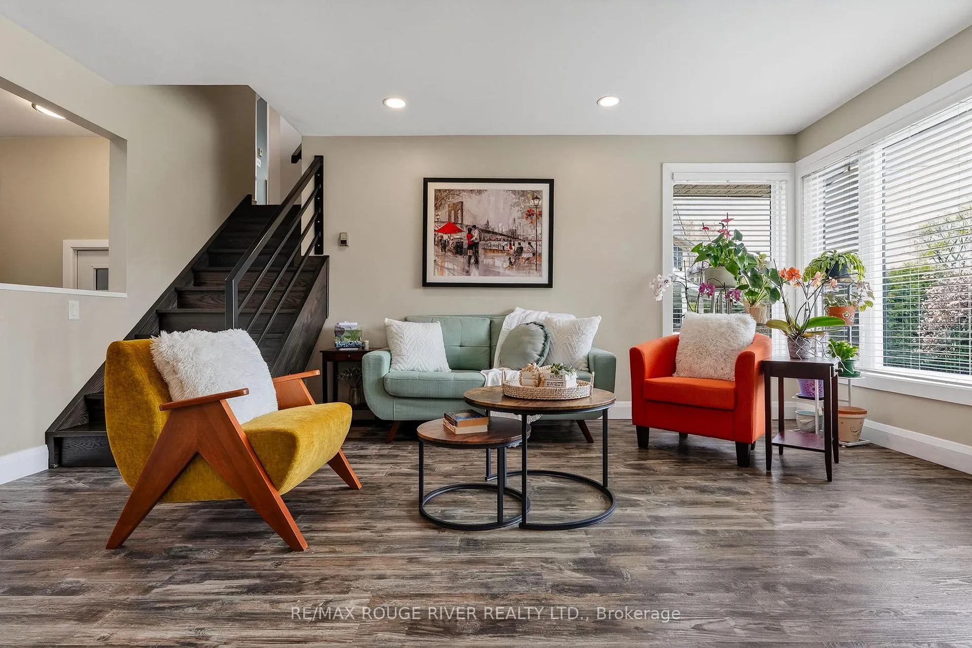 Photo 10 of 6 St. Lawrence Place, Cobourg — HOMEH