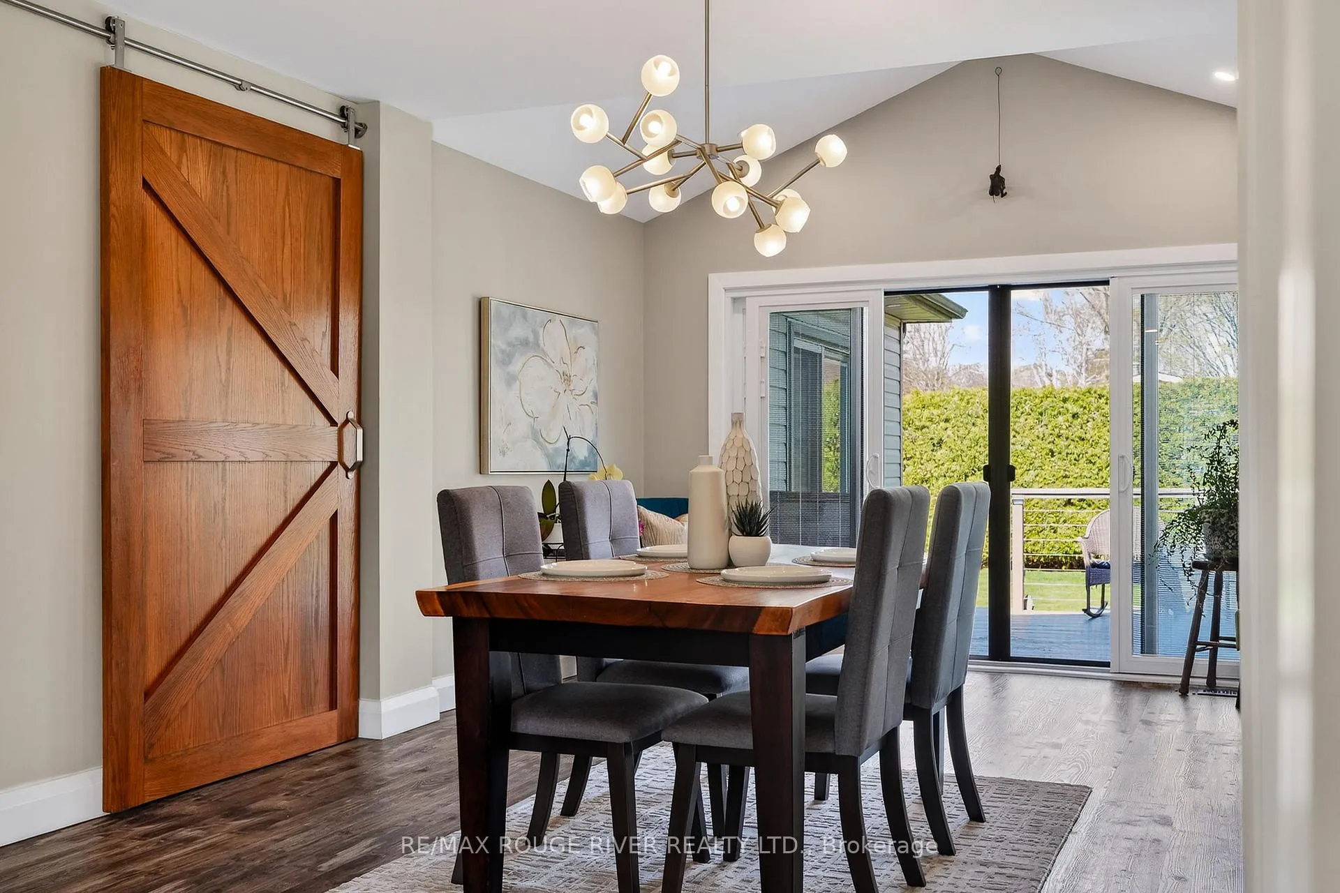 Photo 15 of 6 St. Lawrence Place, Cobourg — HOMEH
