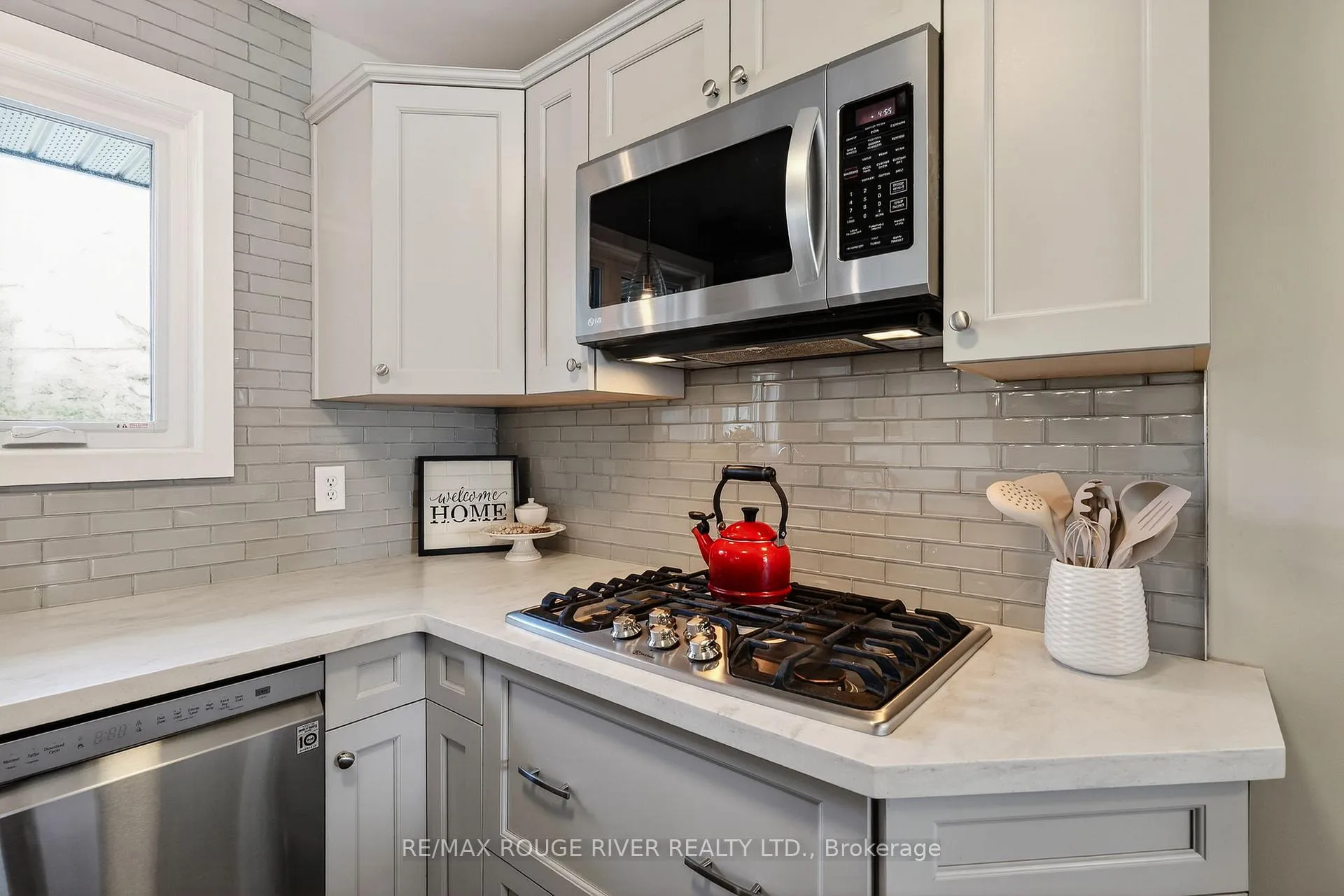 Photo 23 of 6 St. Lawrence Place, Cobourg — HOMEH