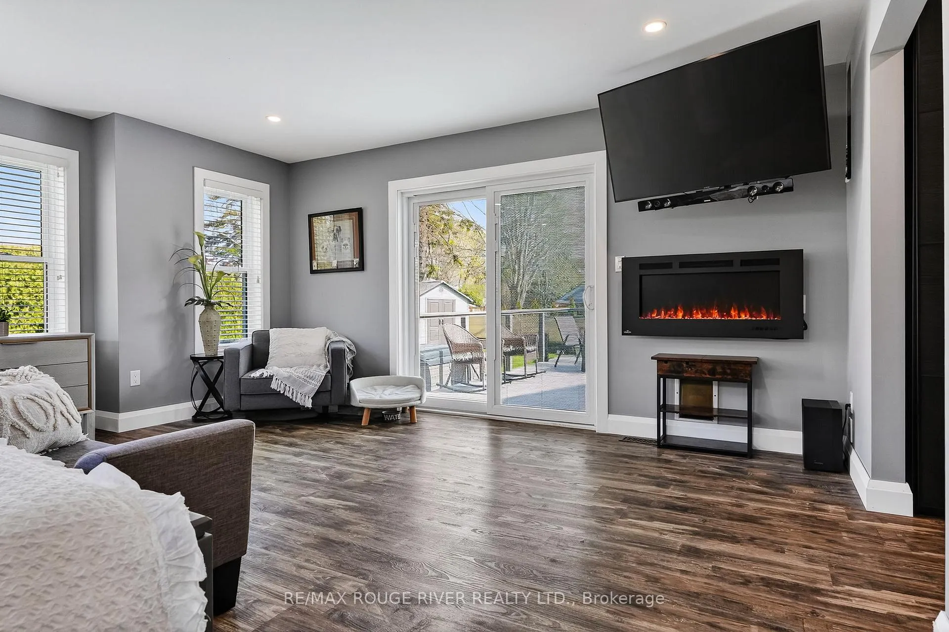 Photo 29 of 6 St. Lawrence Place, Cobourg — HOMEH