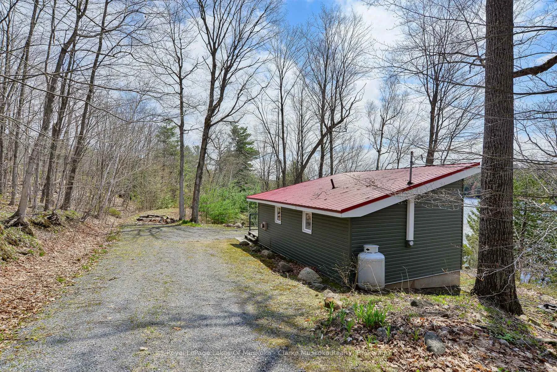 Photo 26 of Unit 7, 7 Silver Point Road, Seguin — HOMEH
