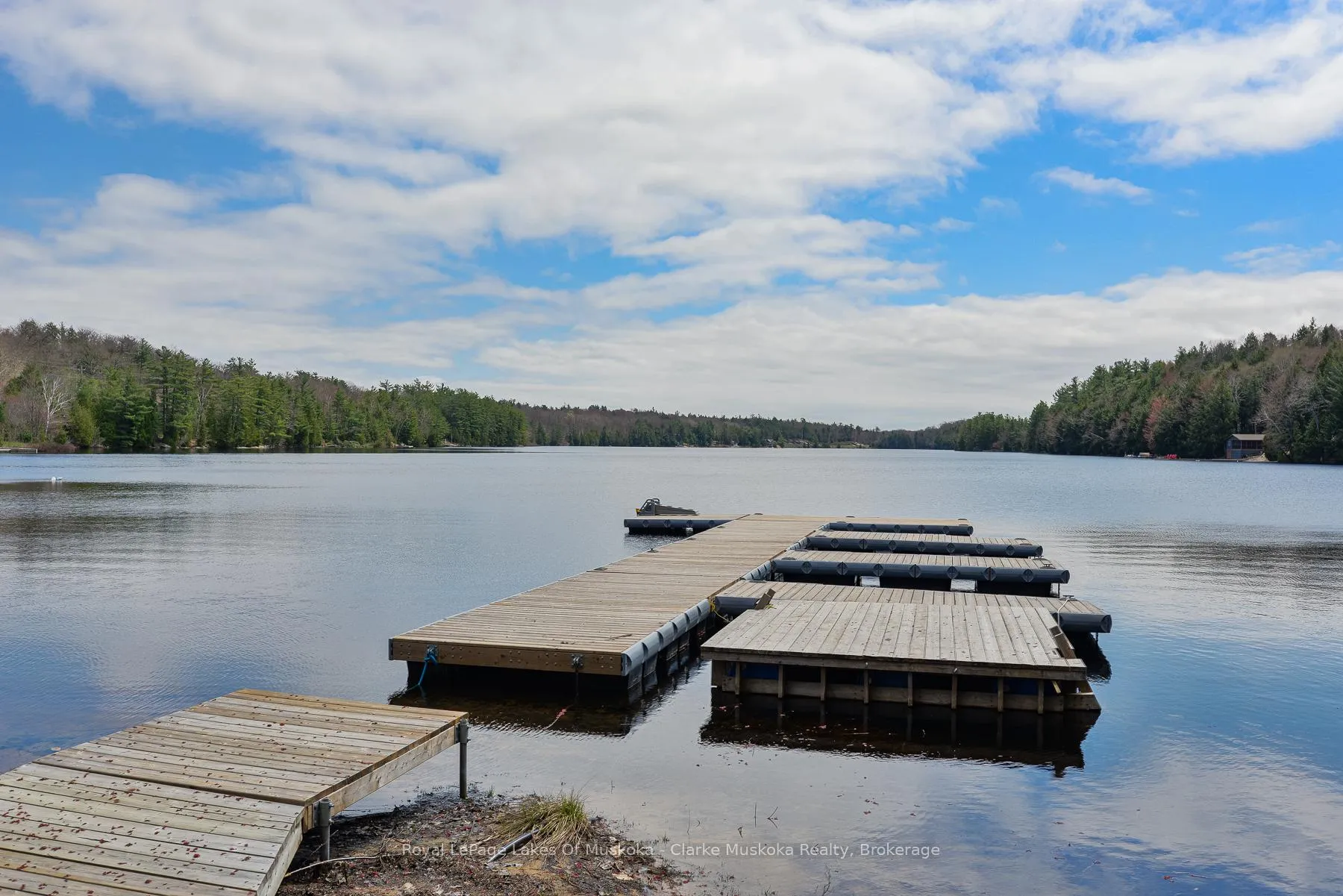 Photo 29 of Unit 7, 7 Silver Point Road, Seguin — HOMEH