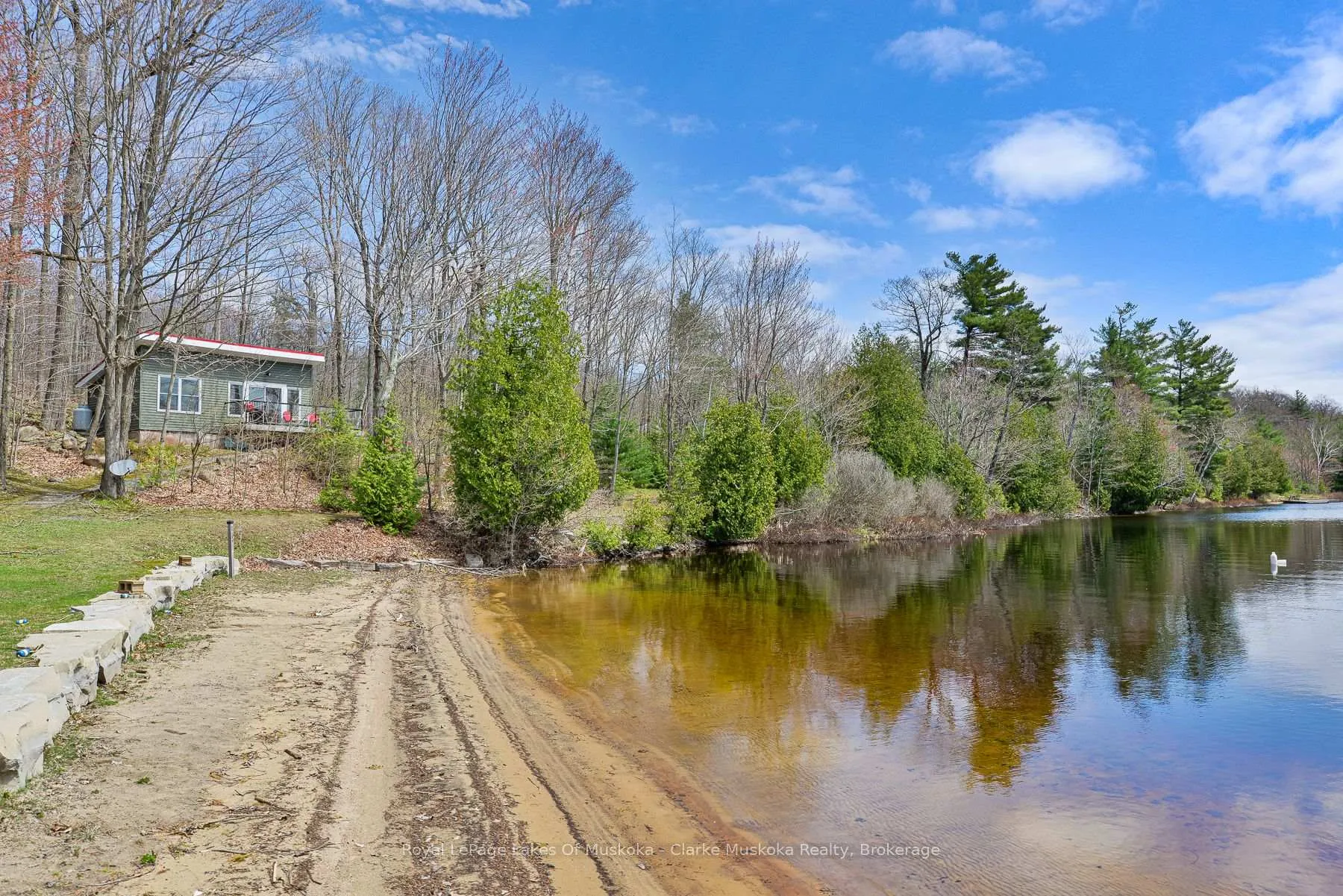 Photo 31 of Unit 7, 7 Silver Point Road, Seguin — HOMEH