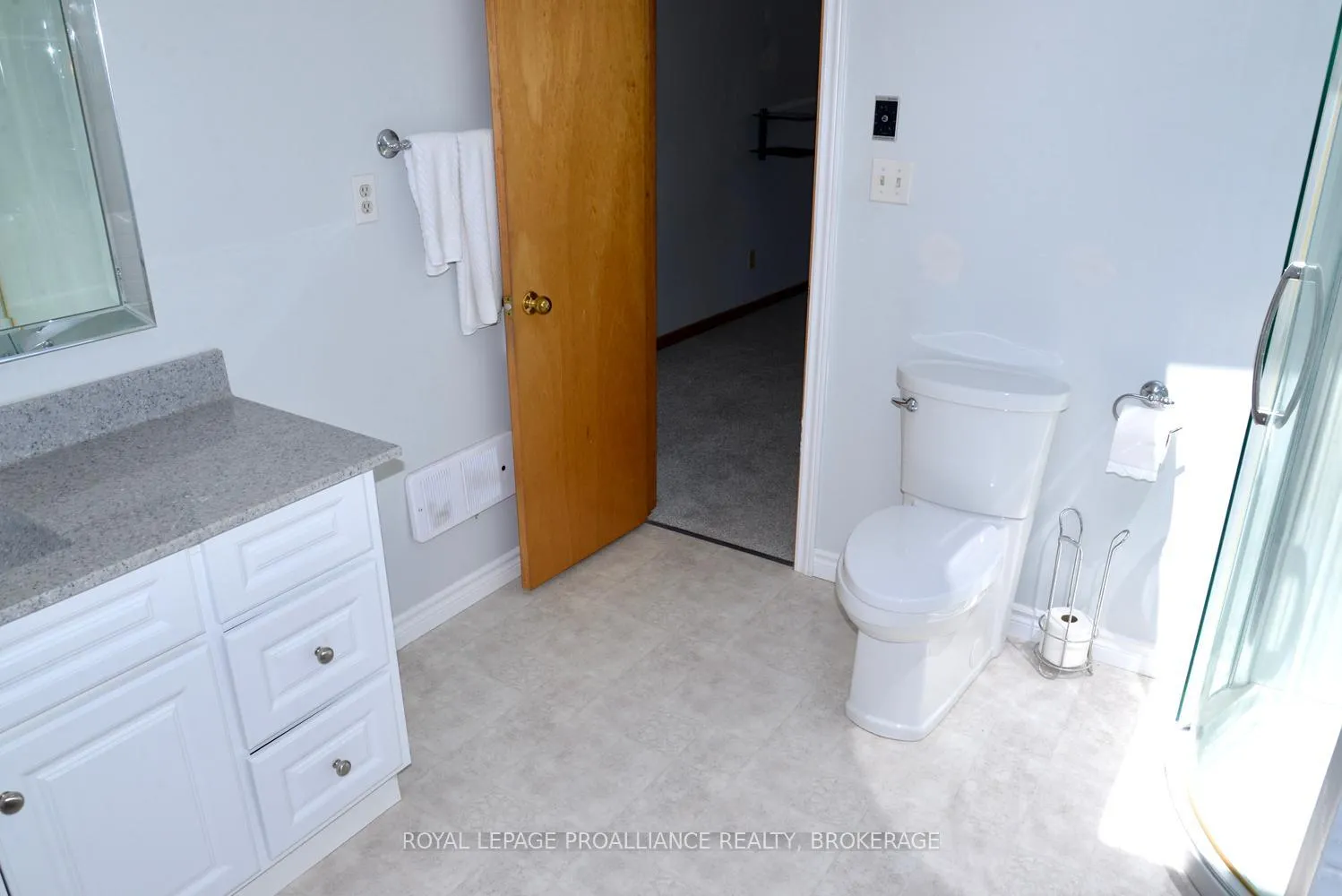 Photo 34 of 1705 Marian Crescent, Kingston, City North of 401 — HOMEH