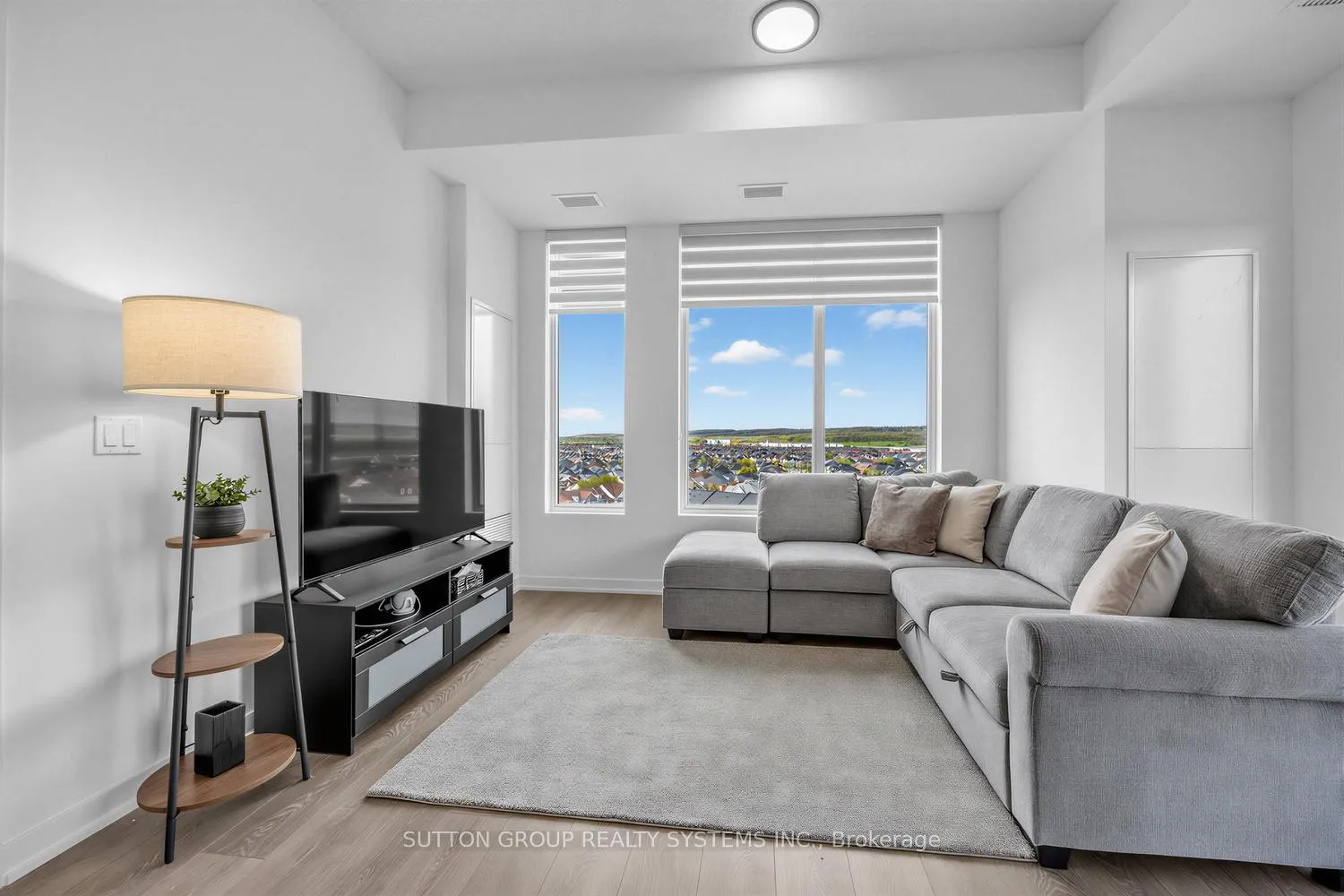 Photo 12 of Unit C 902, 4878 Powers Common, Burlington, Alton — HOMEH