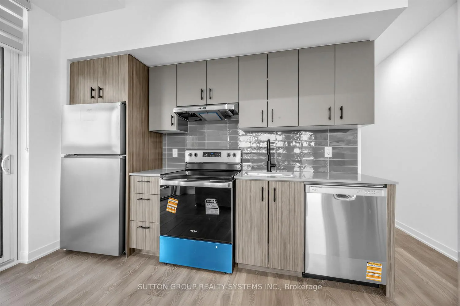 Photo 15 of Unit C 902, 4878 Powers Common, Burlington, Alton — HOMEH