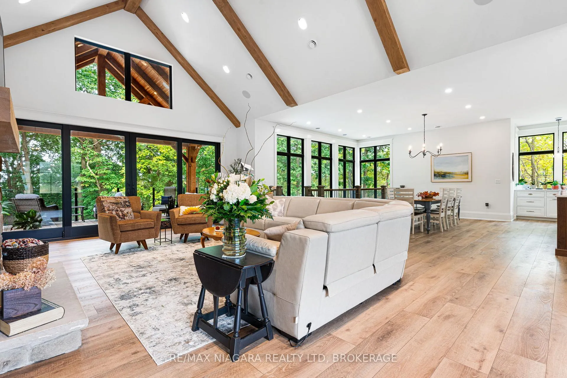 Photo 9 of 315 Tice Road, Pelham, North Pelham — HOMEH