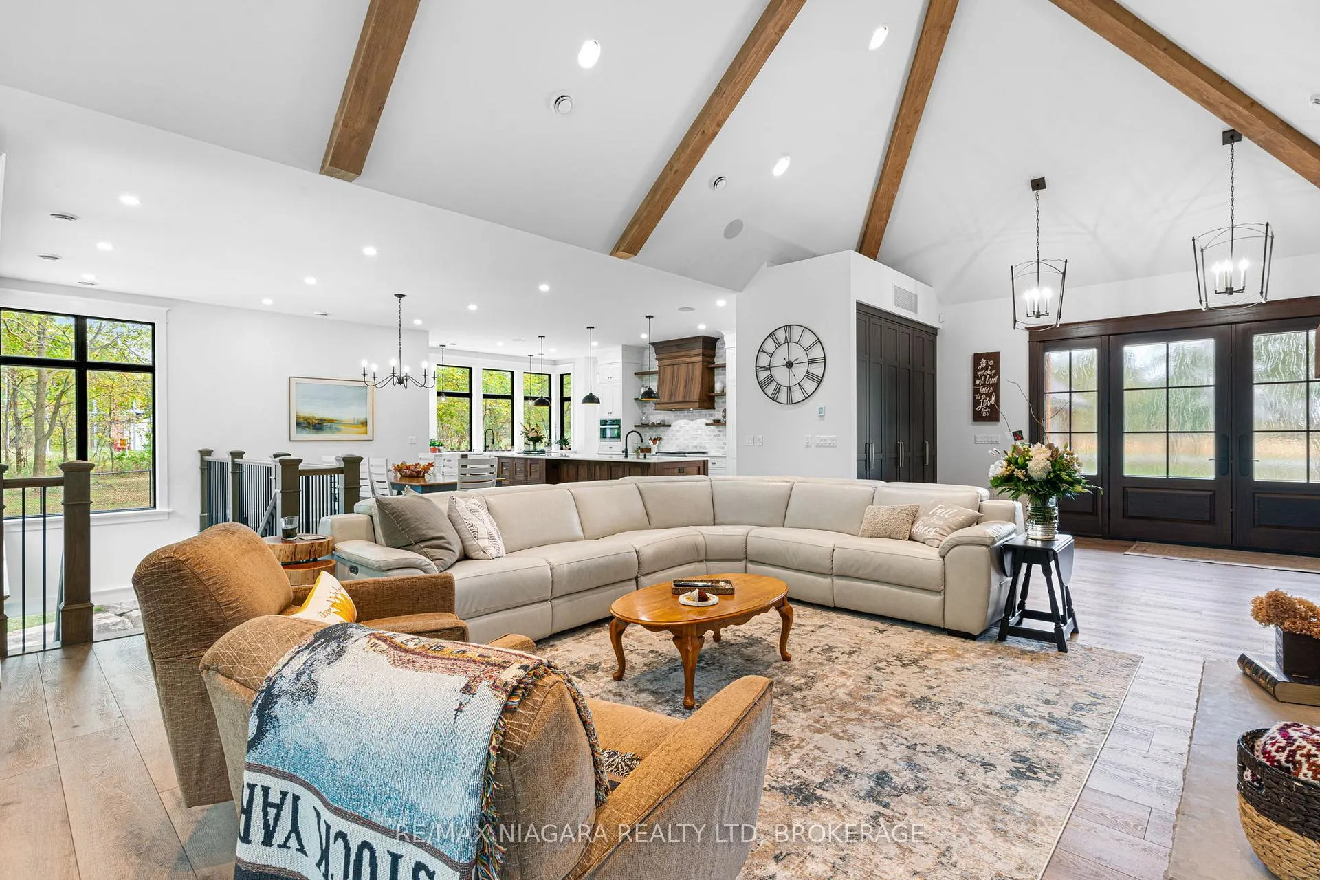 Photo 15 of 315 Tice Road, Pelham, North Pelham — HOMEH