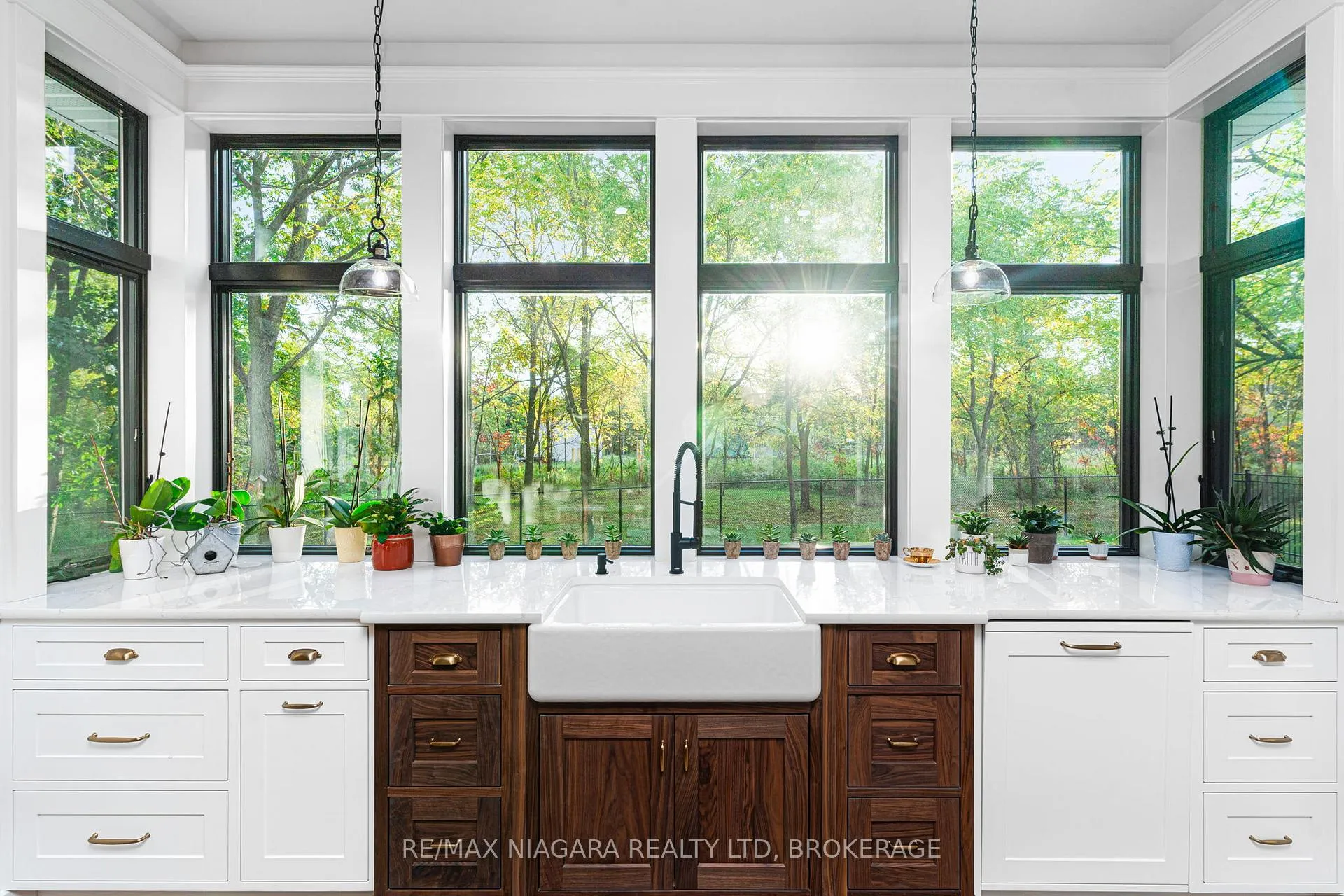 Photo 16 of 315 Tice Road, Pelham, North Pelham — HOMEH