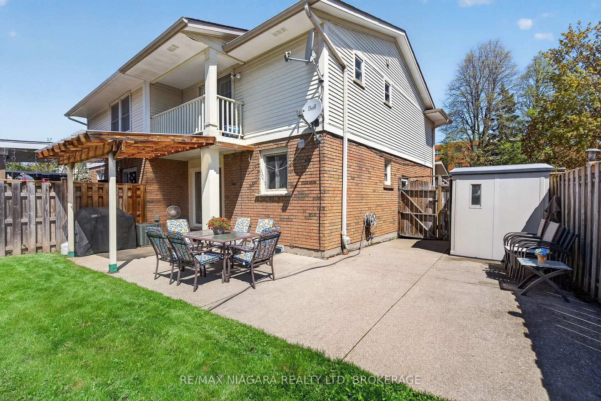 Photo 32 of 23 Windward Street, St. Catharines, Carlton/Bunting — HOMEH