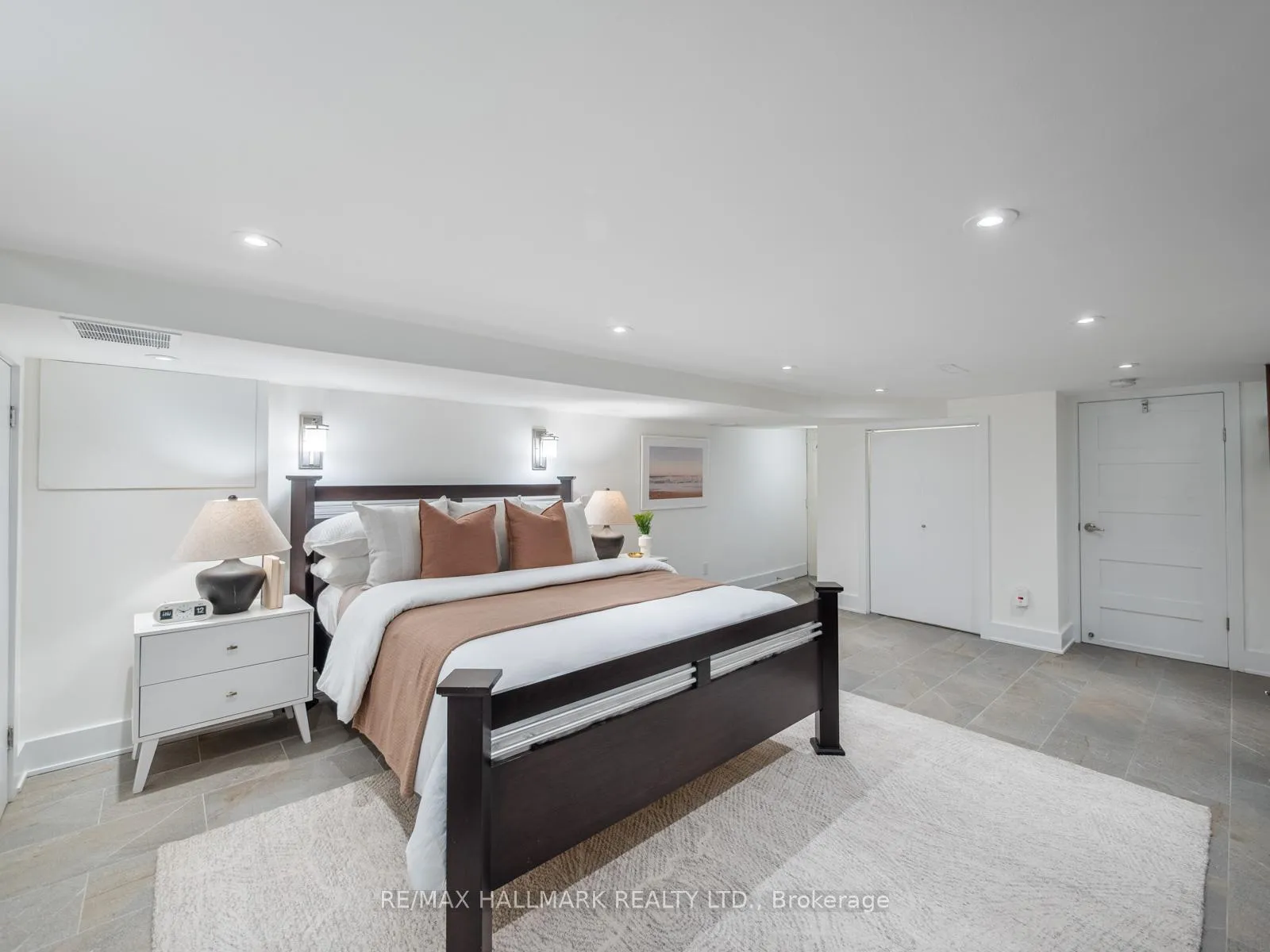 Photo 39 of 797 Carlaw Avenue, Toronto, Playter Estates-Danforth — HOMEH
