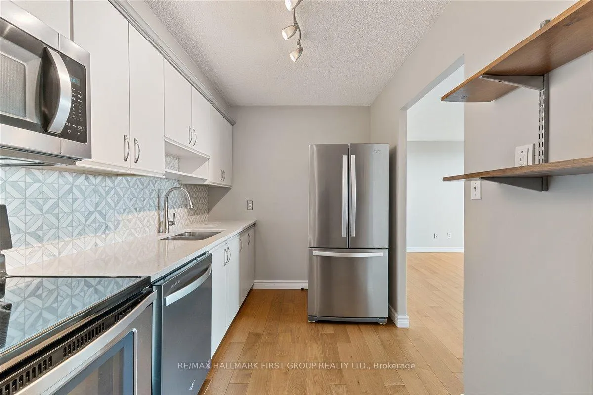Photo 9 of Unit 14, 55 William Street E, Oshawa, O'Neill — HOMEH