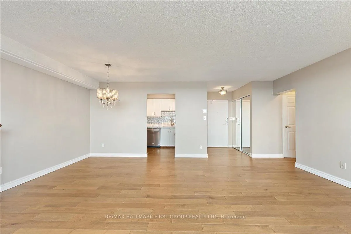 Photo 13 of Unit 14, 55 William Street E, Oshawa, O'Neill — HOMEH