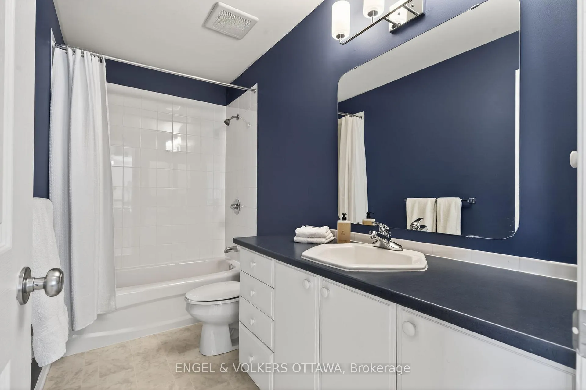 Photo 25 of 101 Scampton Drive, Ottawa, Kanata - Morgan's Grant/South March — HOMEH