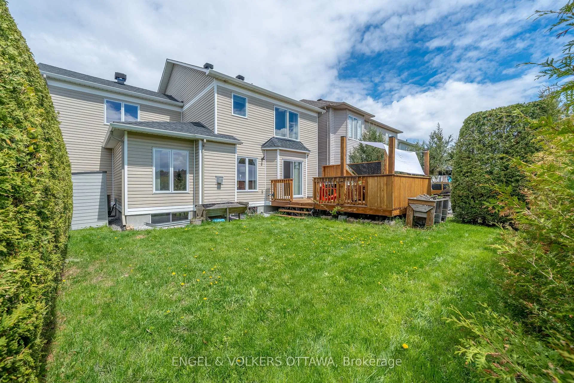Photo 31 of 101 Scampton Drive, Ottawa, Kanata - Morgan's Grant/South March — HOMEH