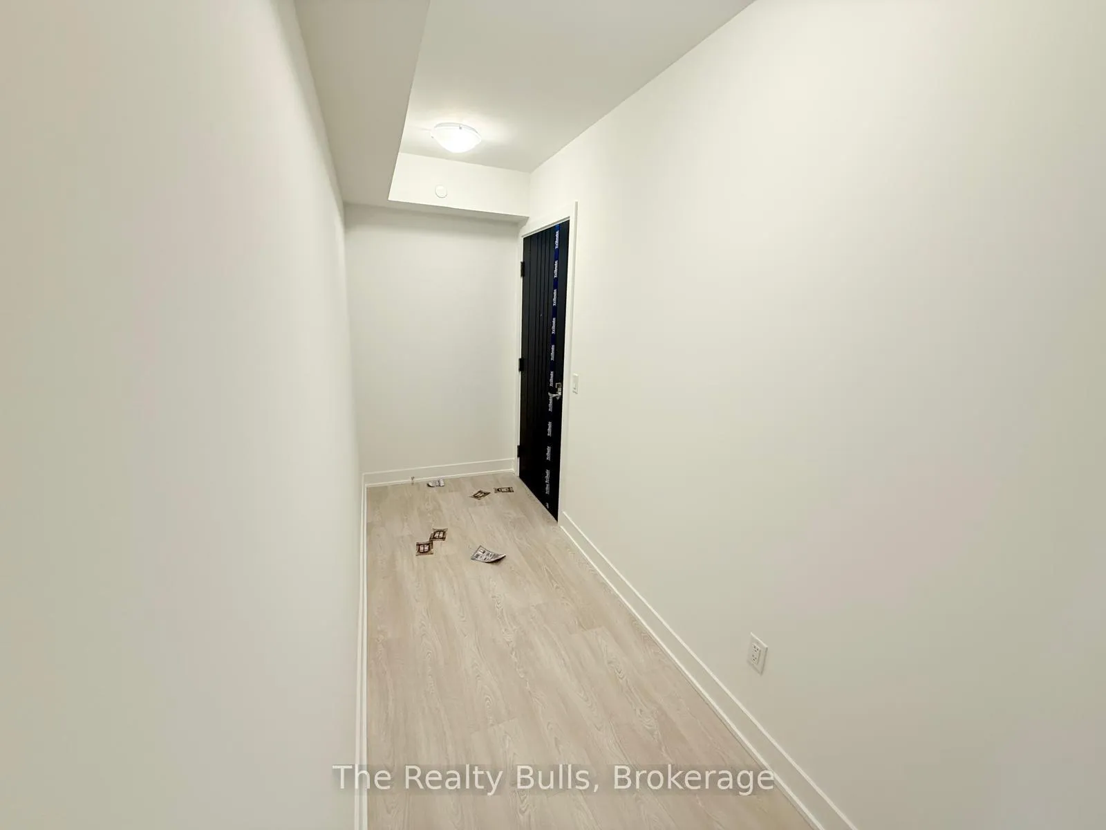 Photo 4 of Unit 516, 2545 Simcoe Street N, Oshawa, Windfields — HOMEH