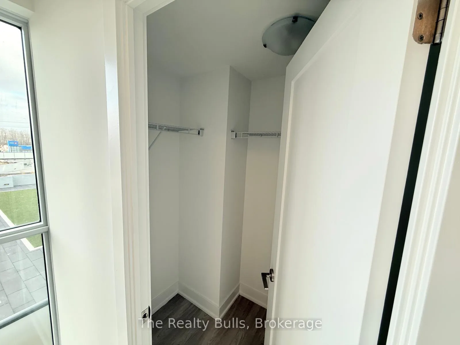 Photo 13 of Unit 516, 2545 Simcoe Street N, Oshawa, Windfields — HOMEH