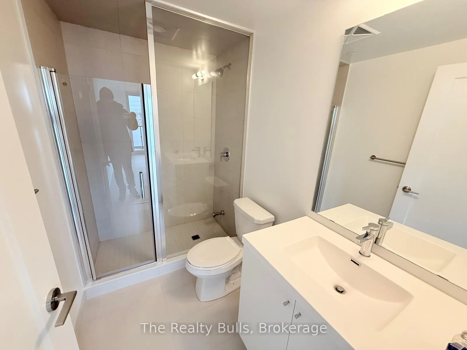 Photo 17 of Unit 516, 2545 Simcoe Street N, Oshawa, Windfields — HOMEH