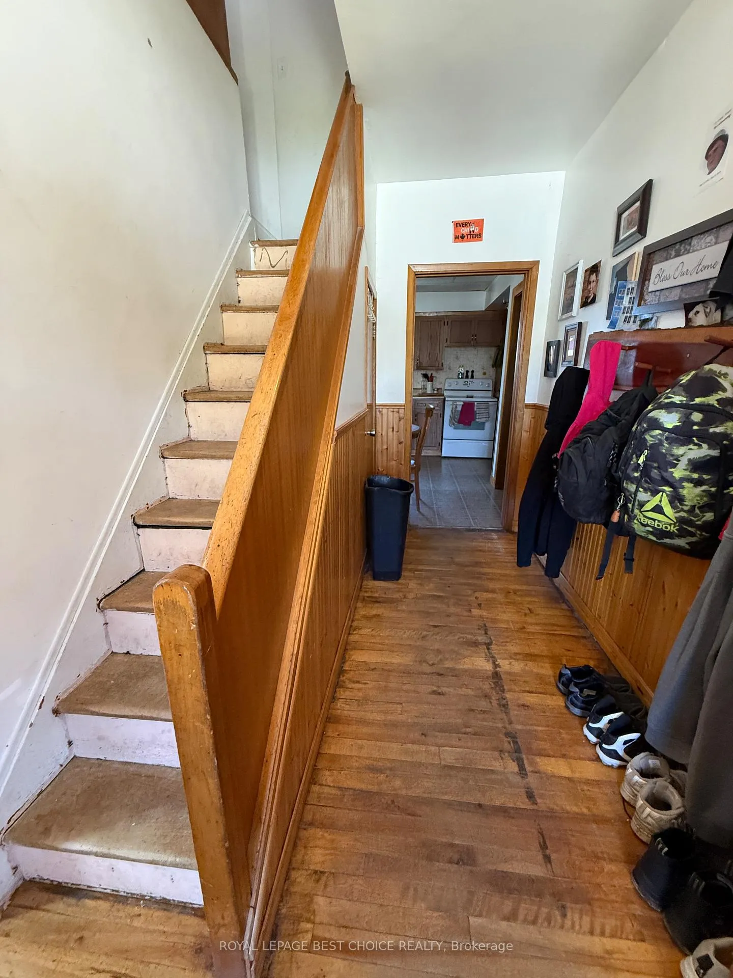 Photo 8 of 21 7th Avenue, Englehart — HOMEH