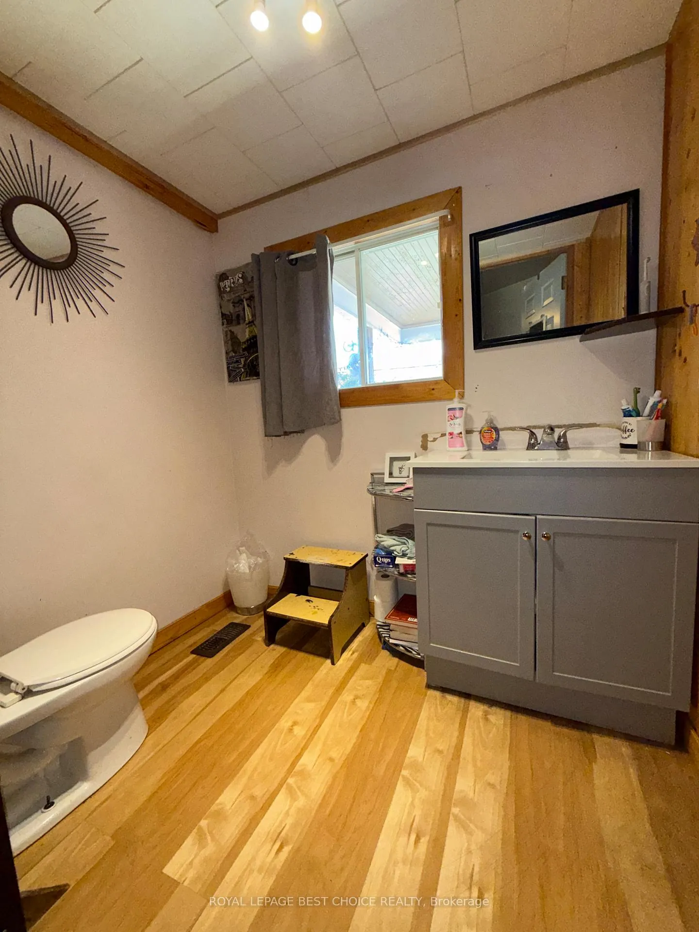Photo 17 of 21 7th Avenue, Englehart — HOMEH