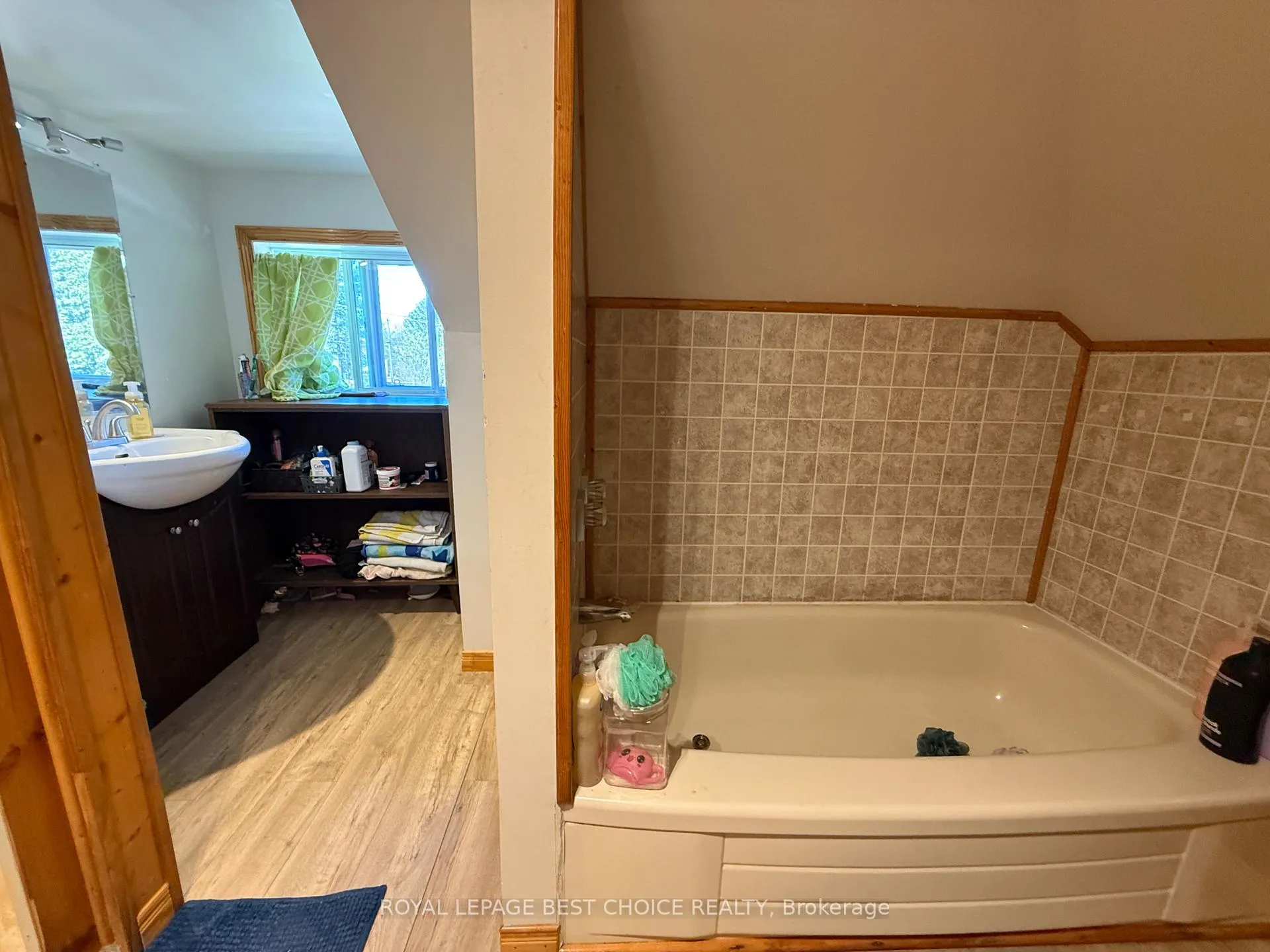 Photo 23 of 21 7th Avenue, Englehart — HOMEH