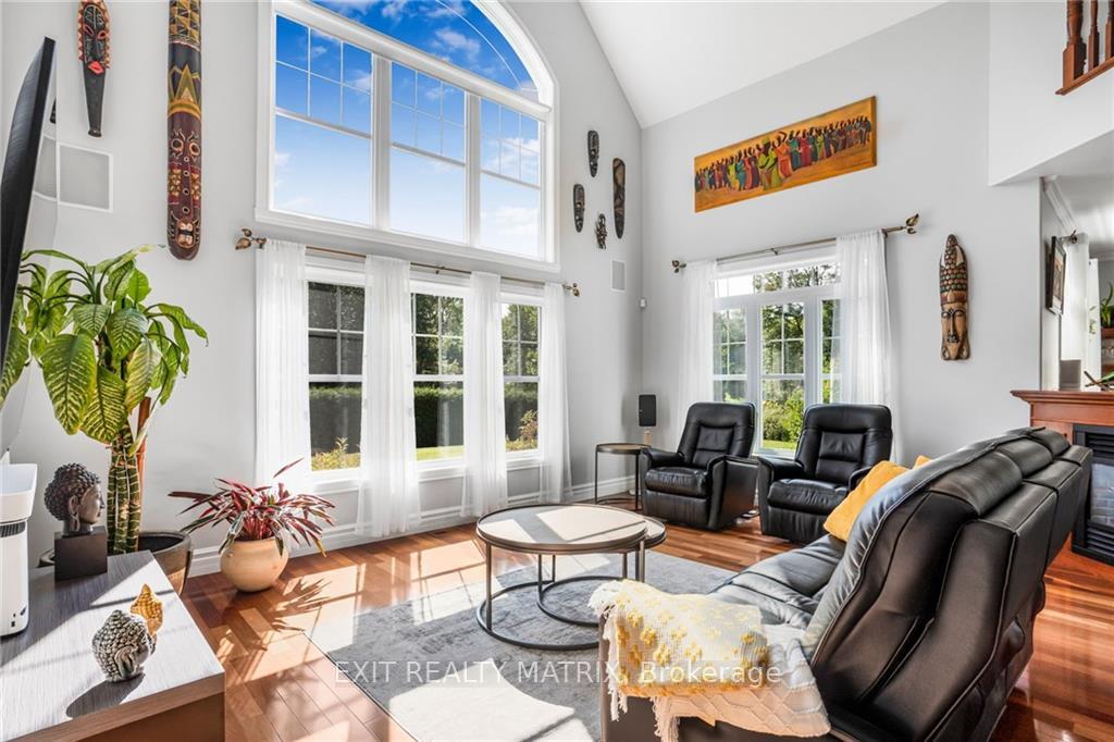 Photo 4 of 701 Fox Run Road, Champlain, Champlain Twp — HOMEH