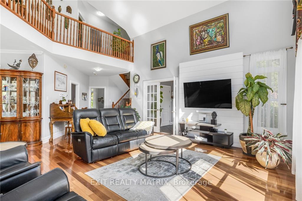 Photo 5 of 701 Fox Run Road, Champlain, Champlain Twp — HOMEH