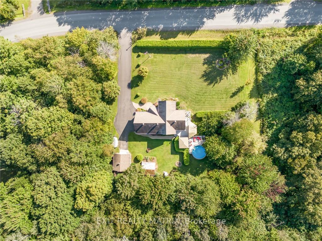 Photo 29 of 701 Fox Run Road, Champlain, Champlain Twp — HOMEH