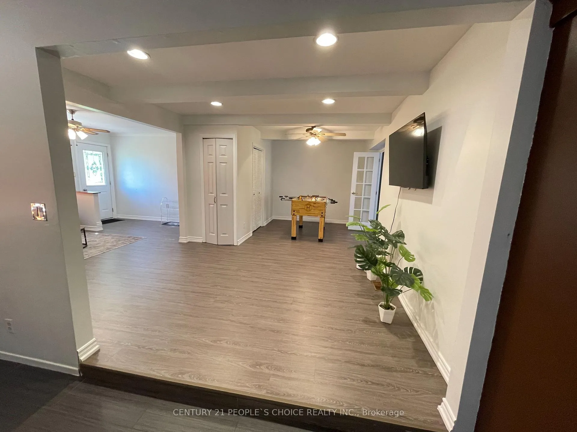 Photo 12 of 335 Robson Road, Windsor — HOMEH